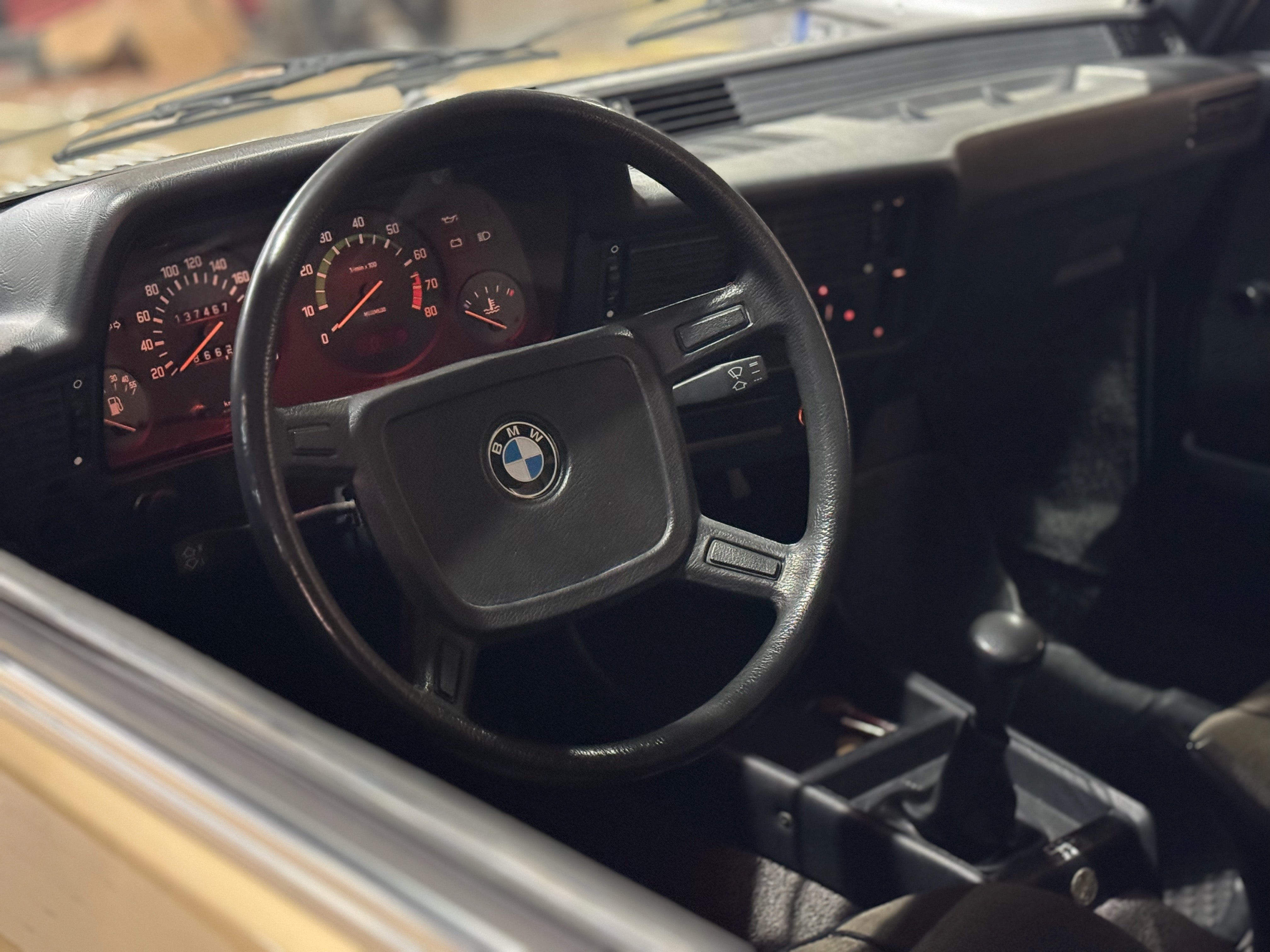 BMW 323i - E21 - Phase 2