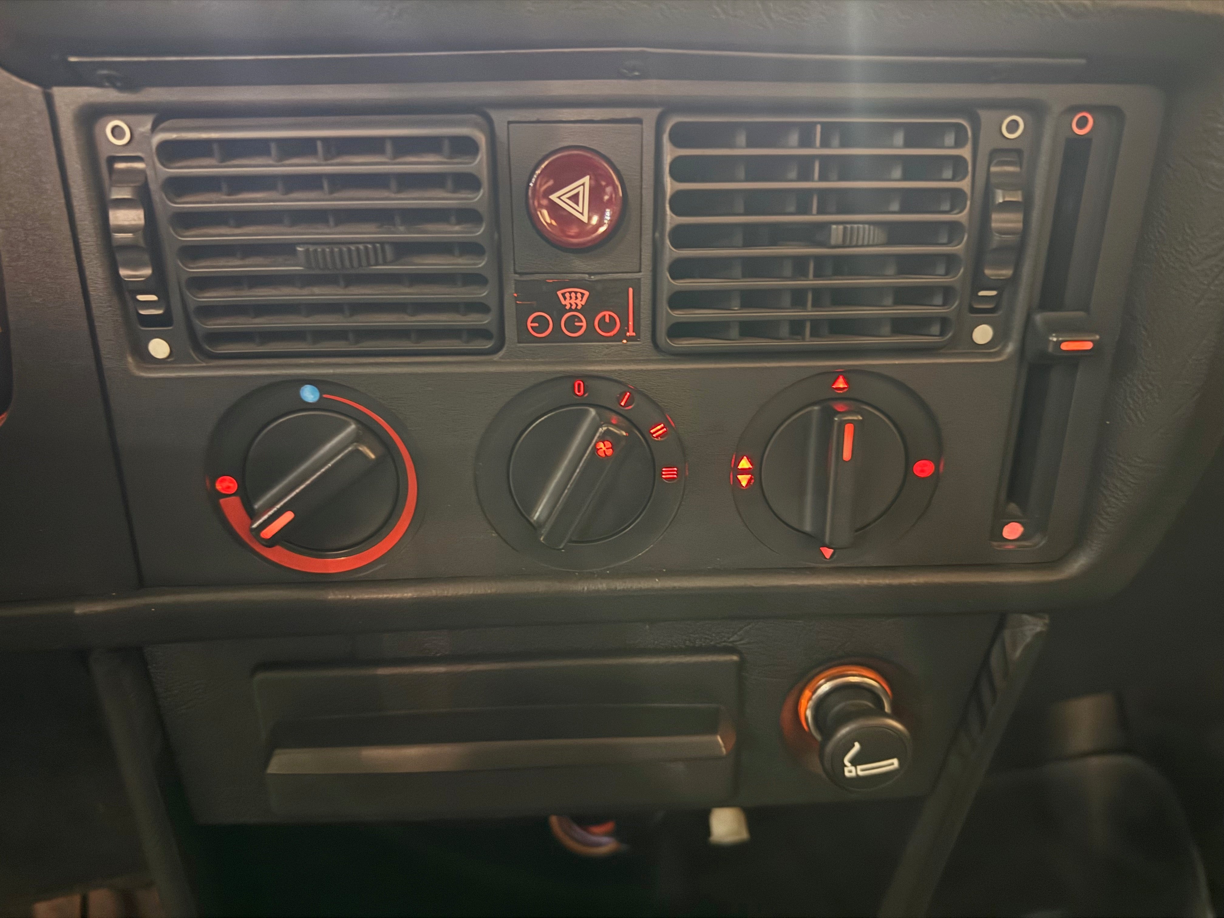 BMW 323i - E21 - Phase 2