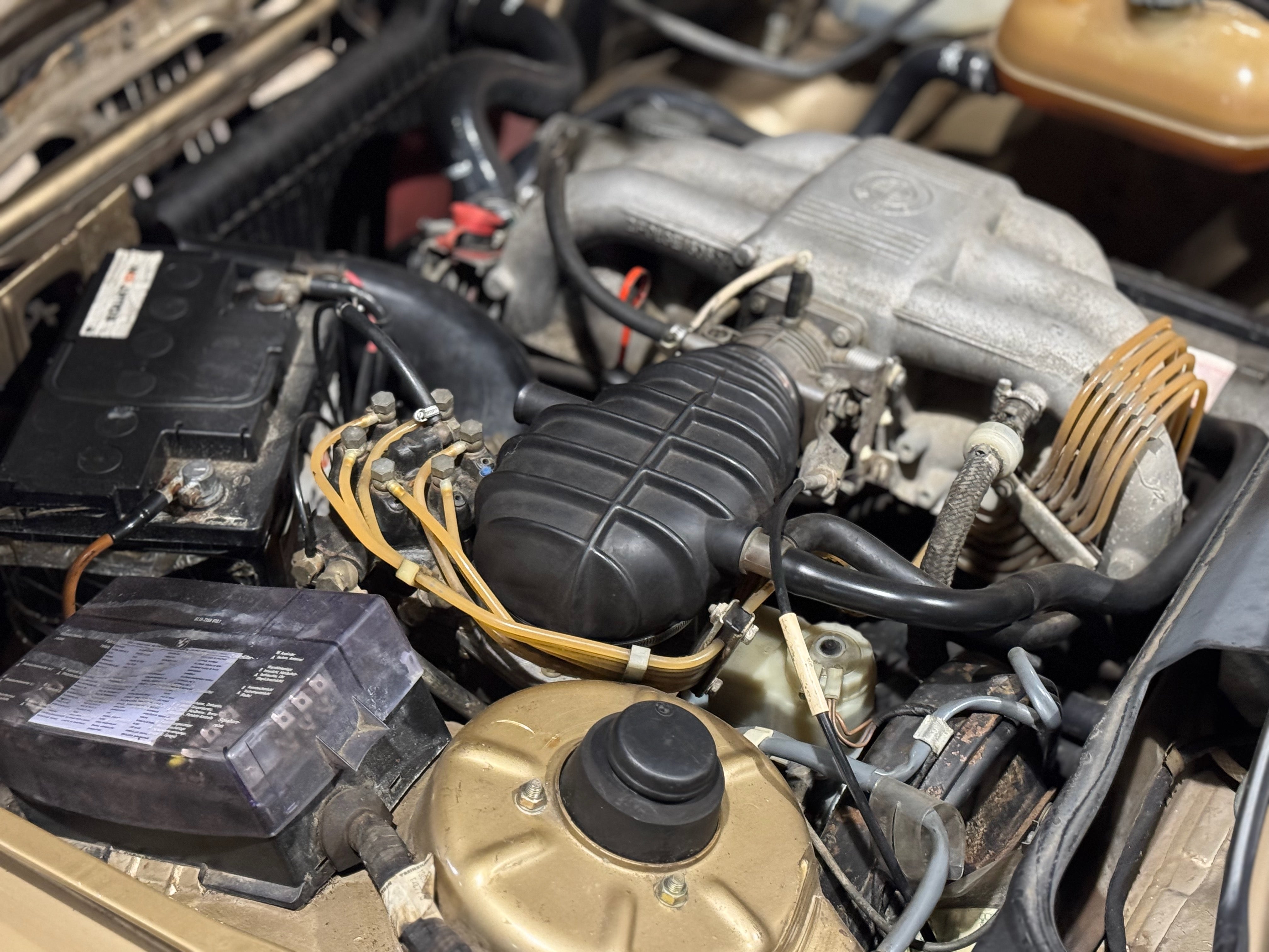 BMW 323i - E21 - Phase 2
