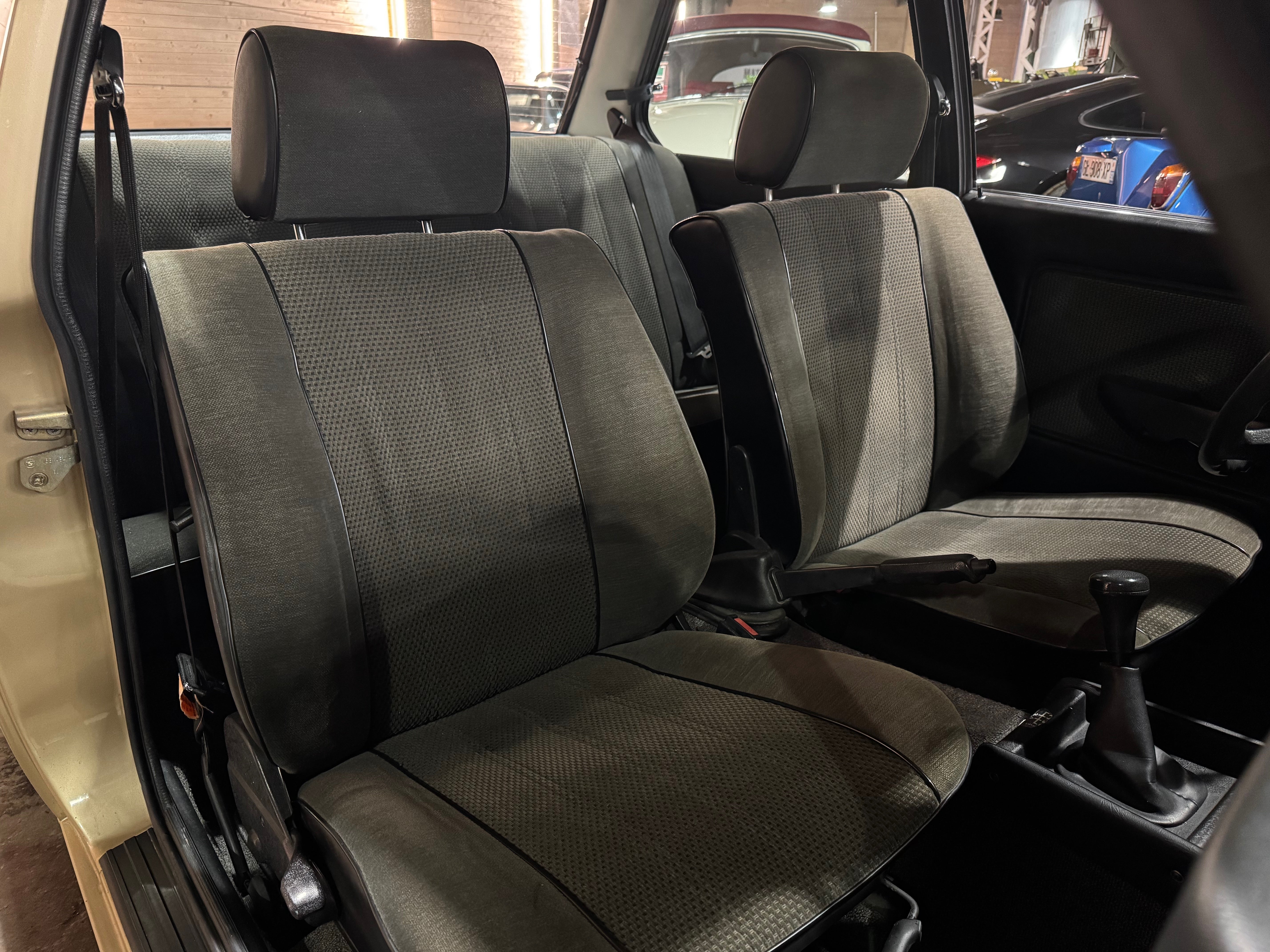 BMW 323i - E21 - Phase 2