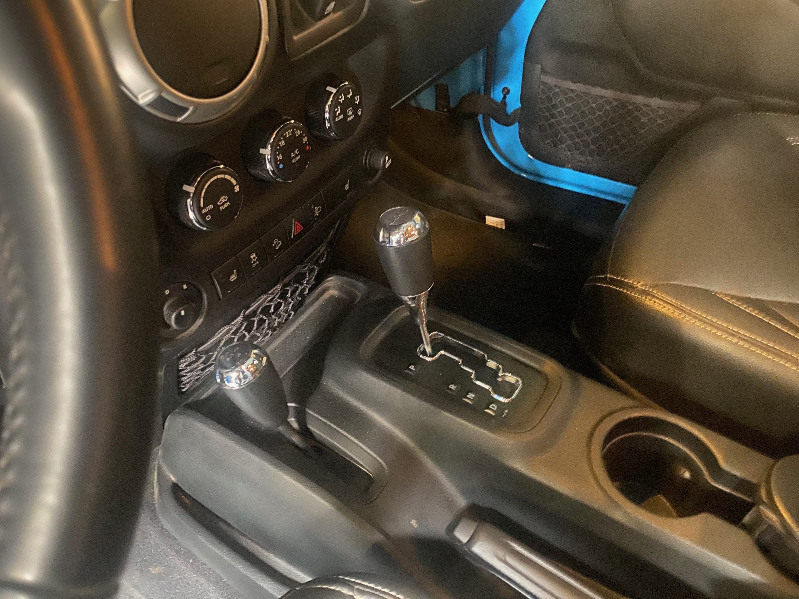 Jeep Wrangler JK Unlimited 2.8 CRD Sahara BVA