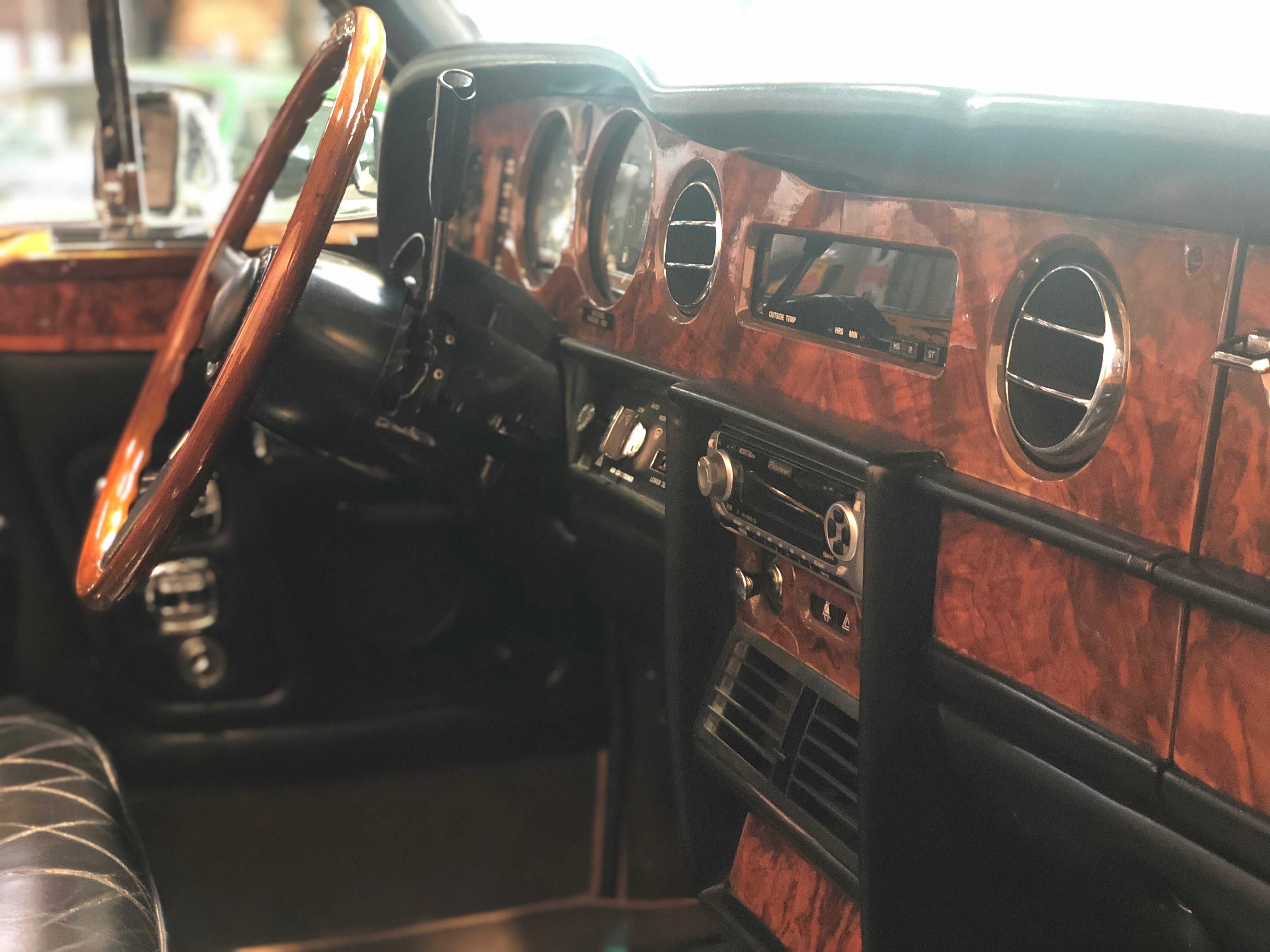 Rolls Royce Corniche