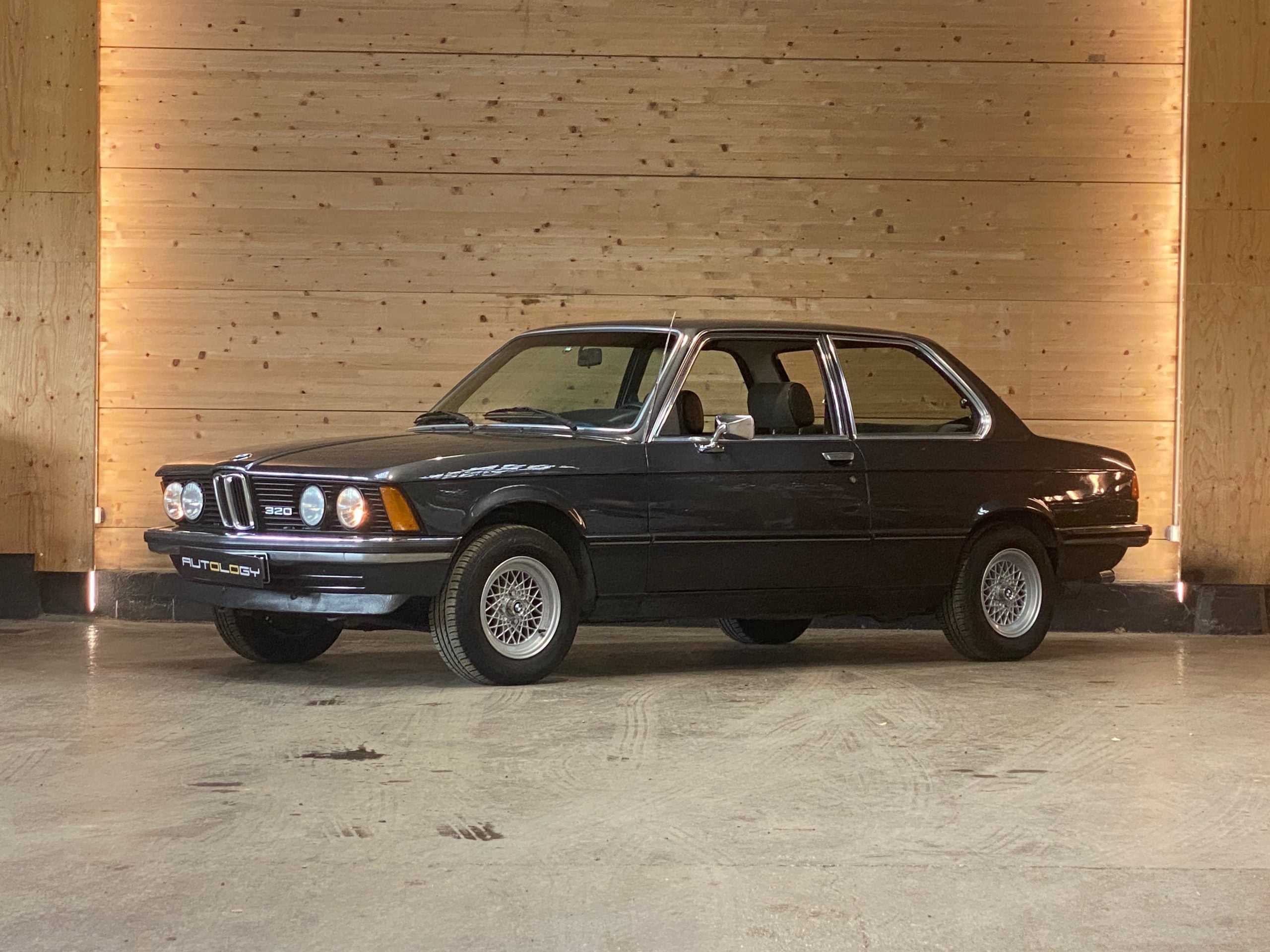 BMW 320/6