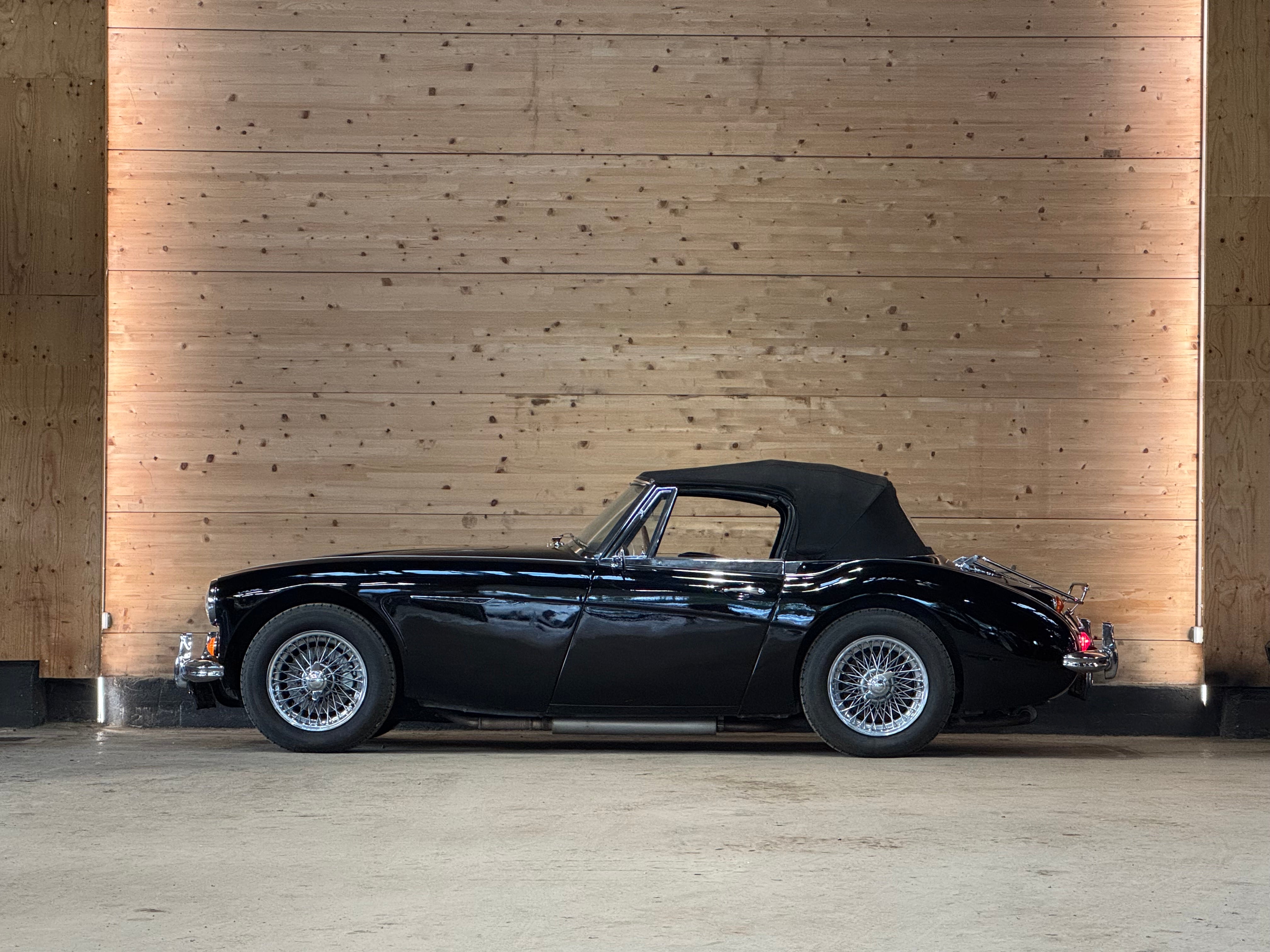 Austin Healey 3000 Mk III BJ8