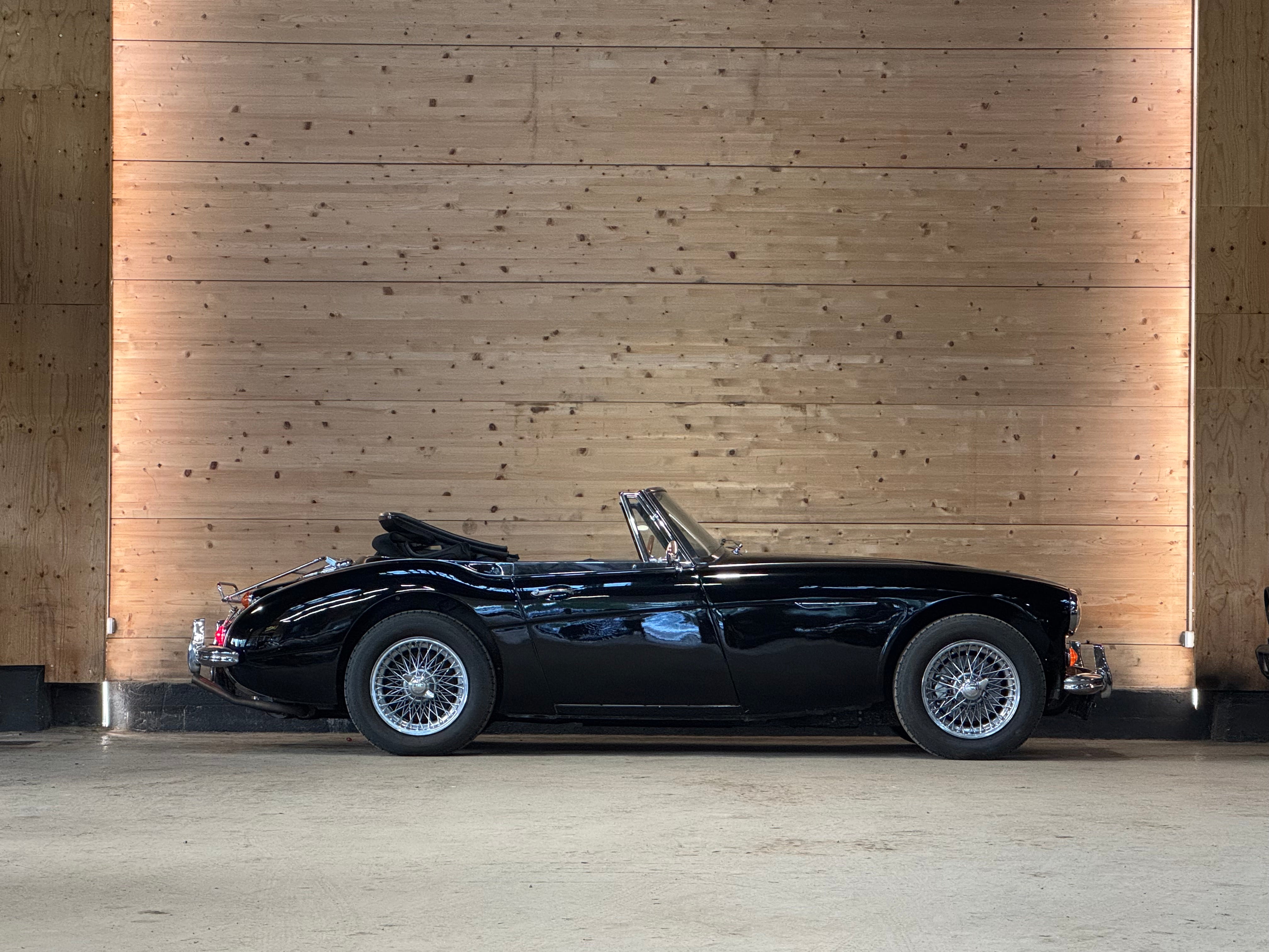 Austin Healey 3000 Mk III BJ8