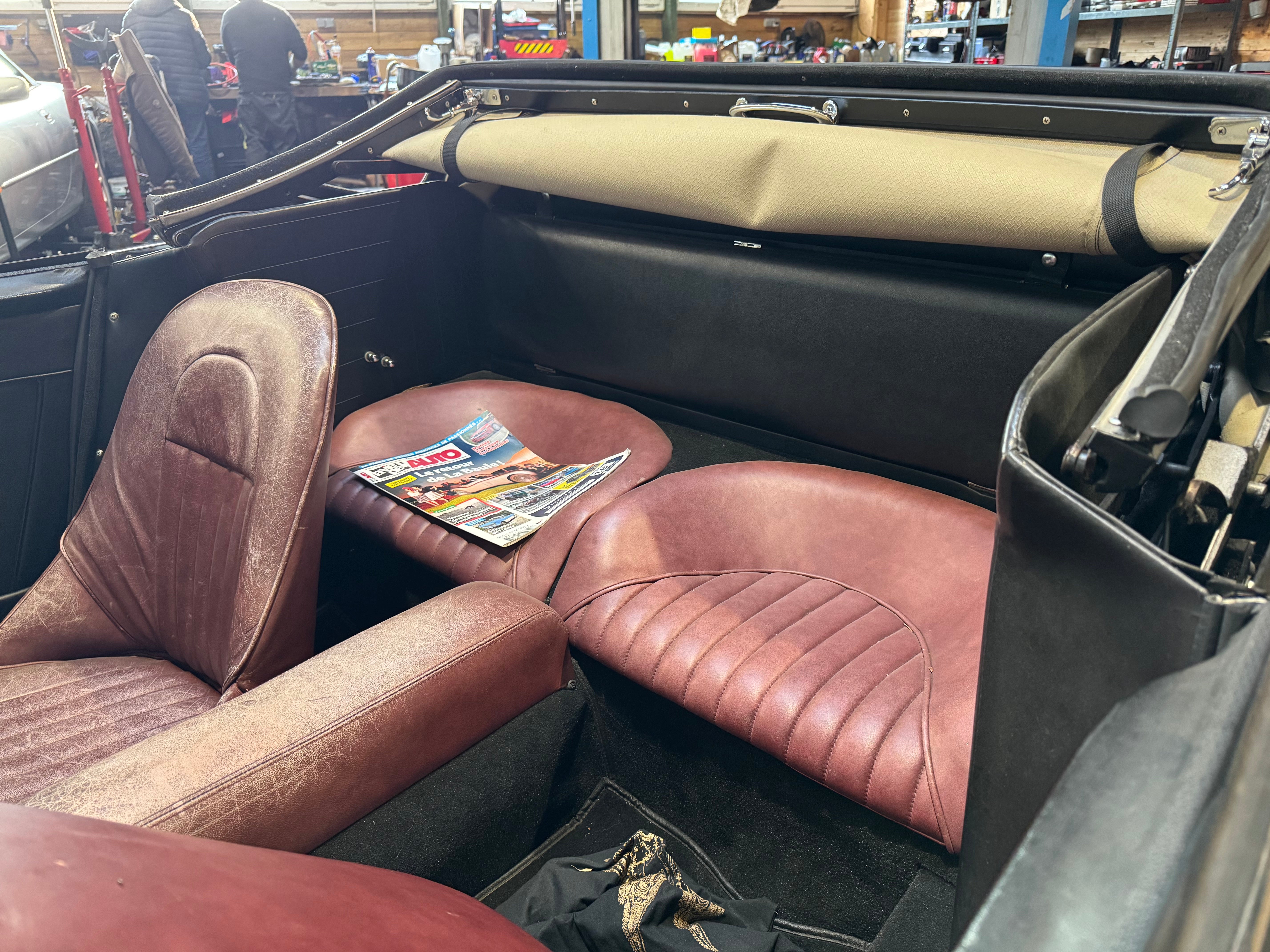 Austin Healey 3000 Mk III BJ8