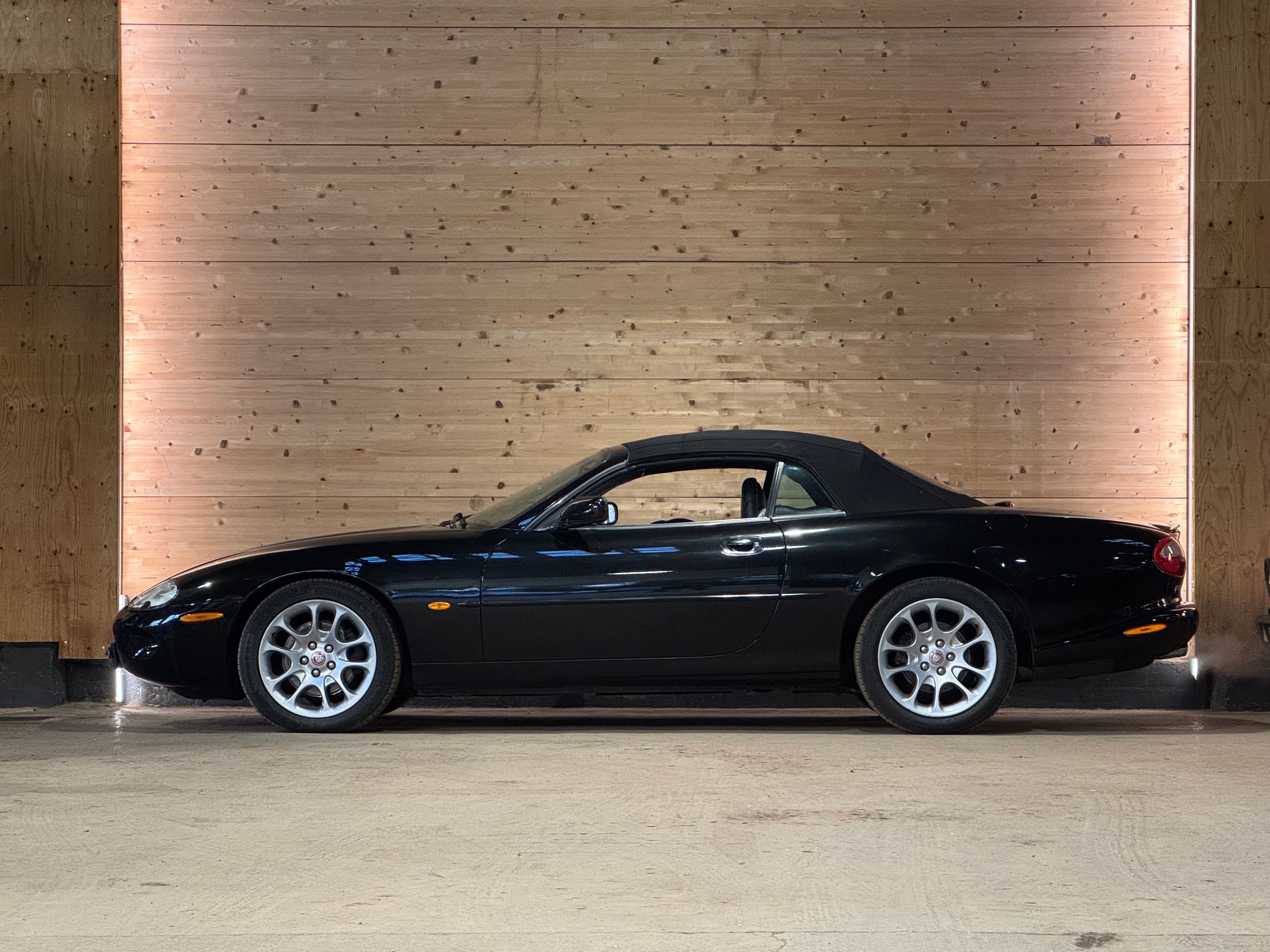Jaguar XKR Cabriolet V8 4.0