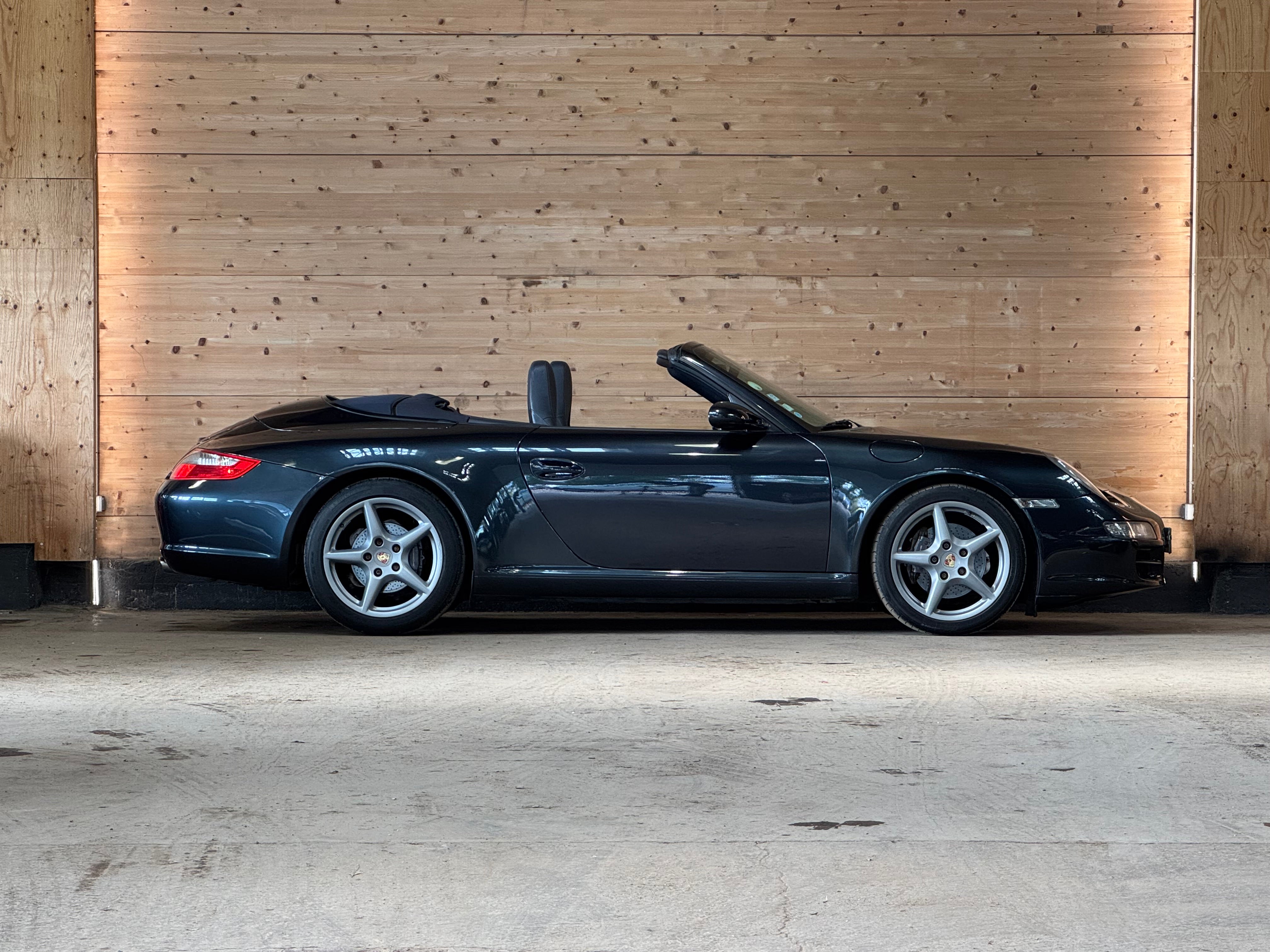 Porsche 997 Carrera Cabriolet