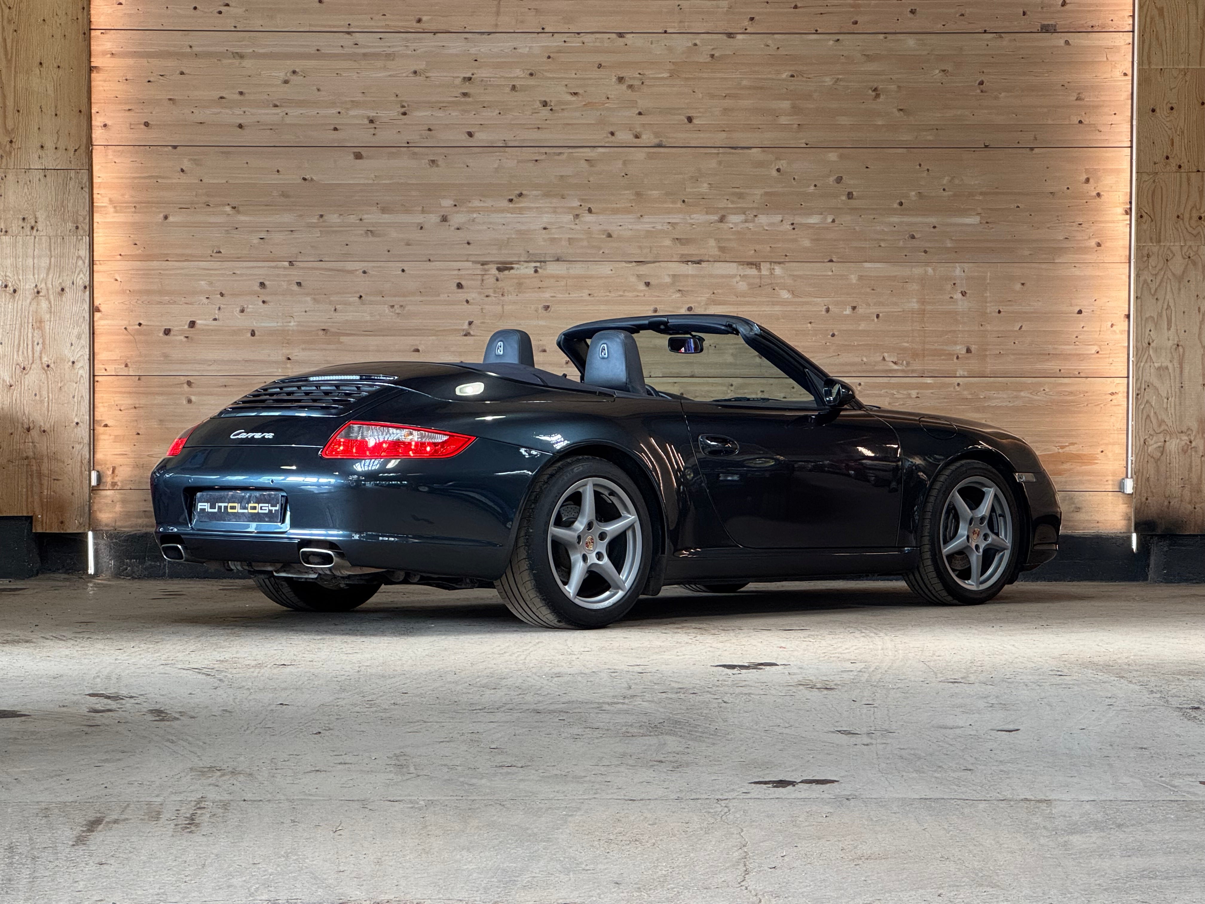 Porsche 997 Carrera Cabriolet