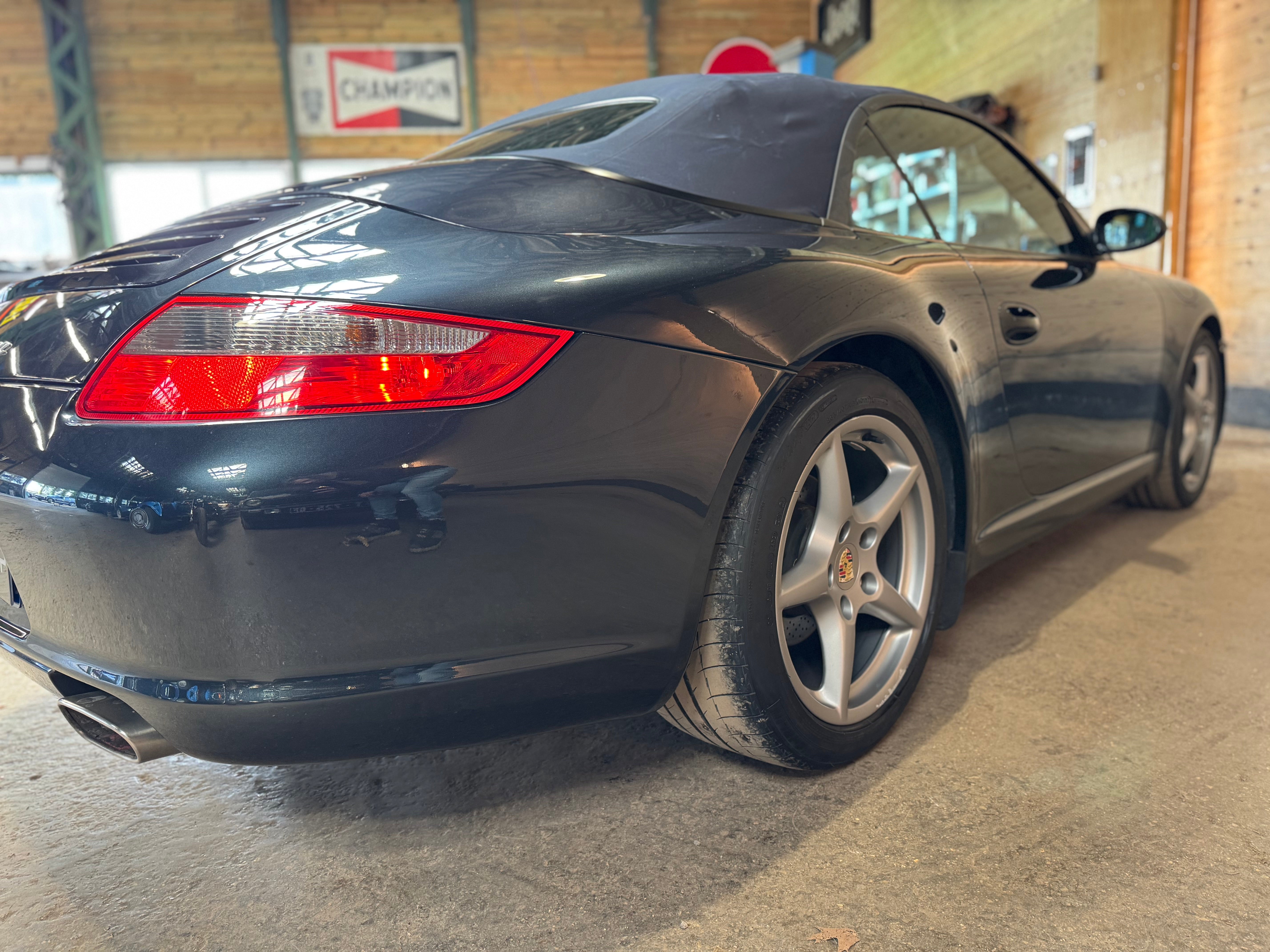 Porsche 997 Carrera Cabriolet