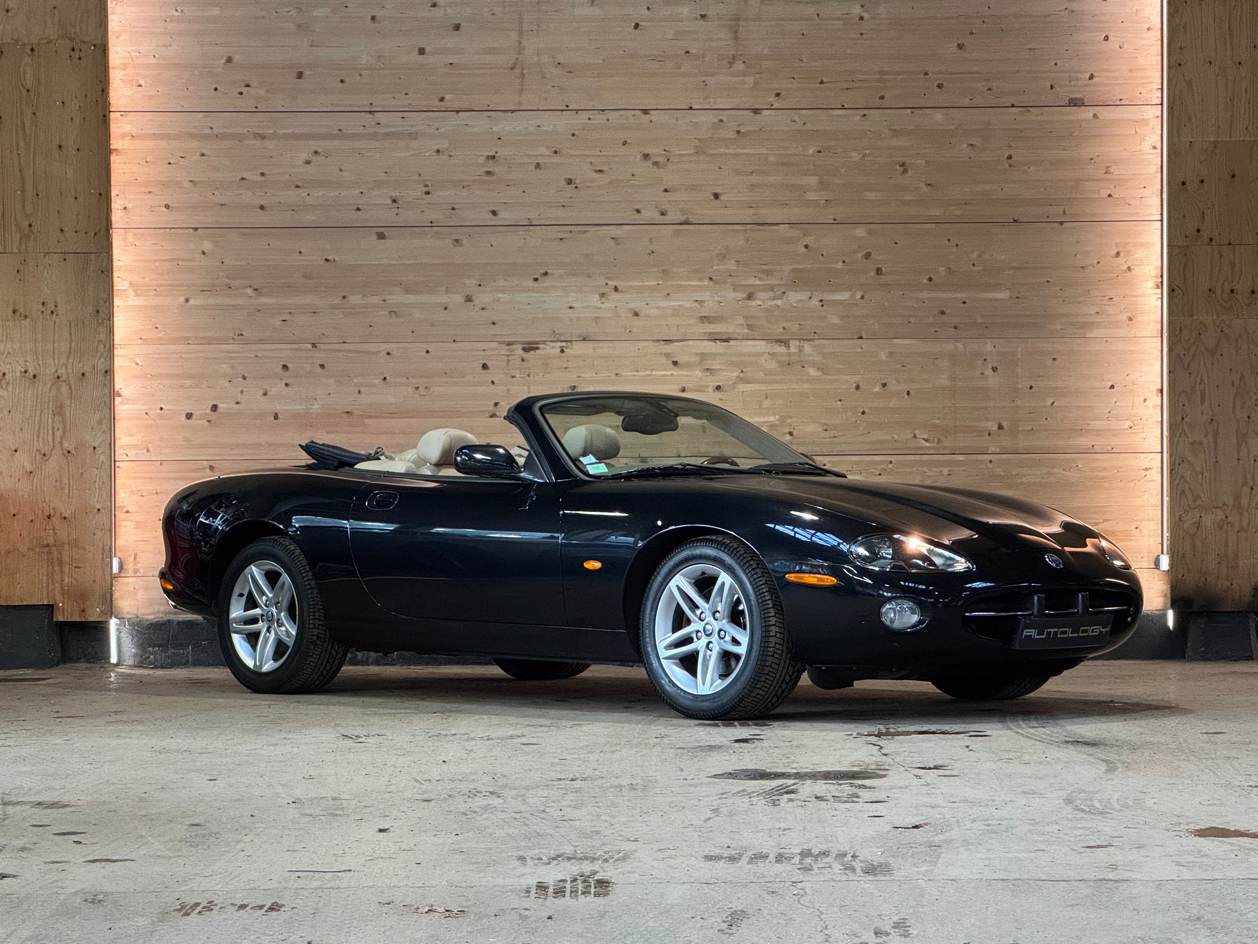 Jaguar XK8 Cabriolet 4.2 BVA6