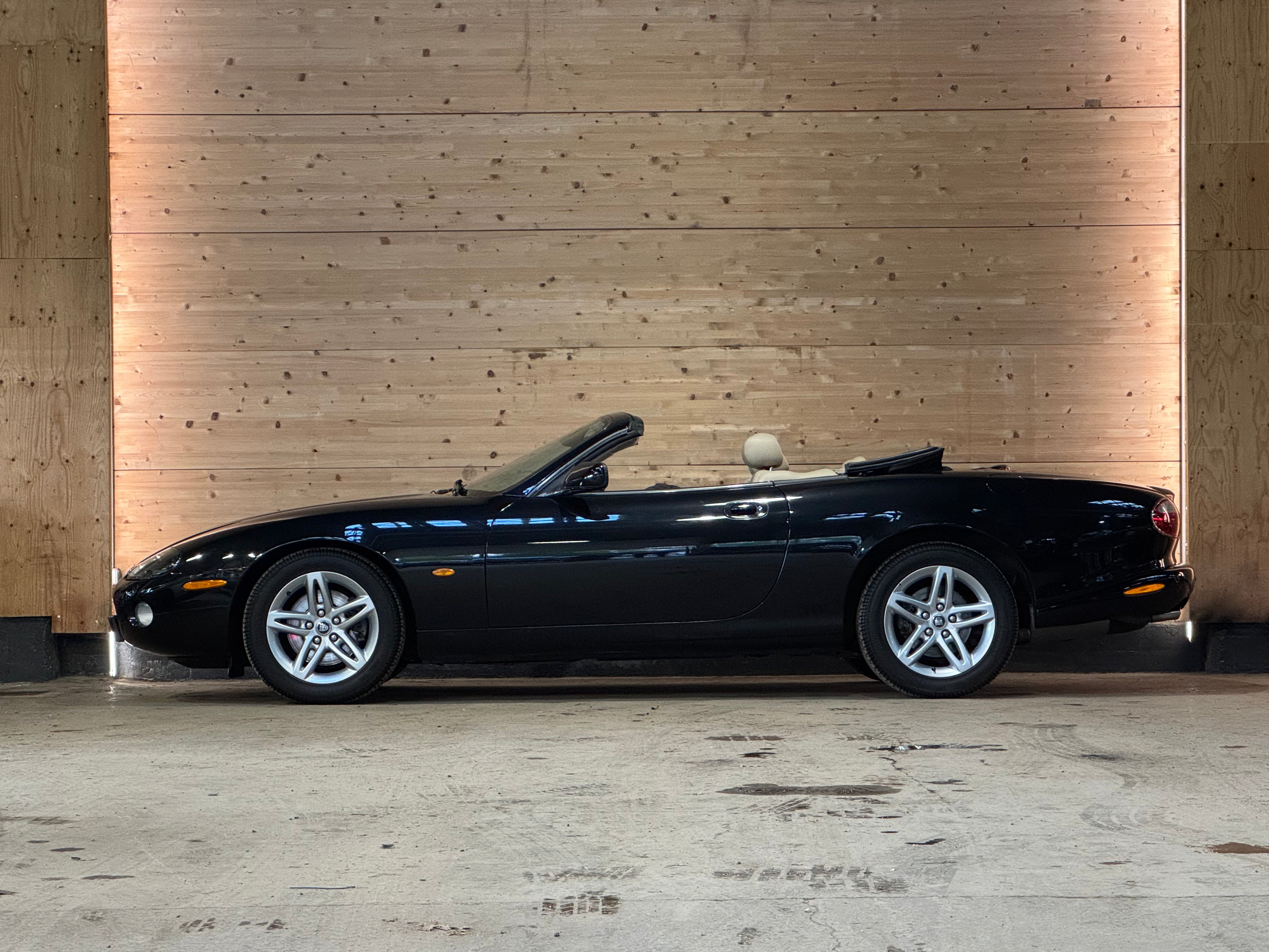 Jaguar XK8 Cabriolet 4.2 BVA6