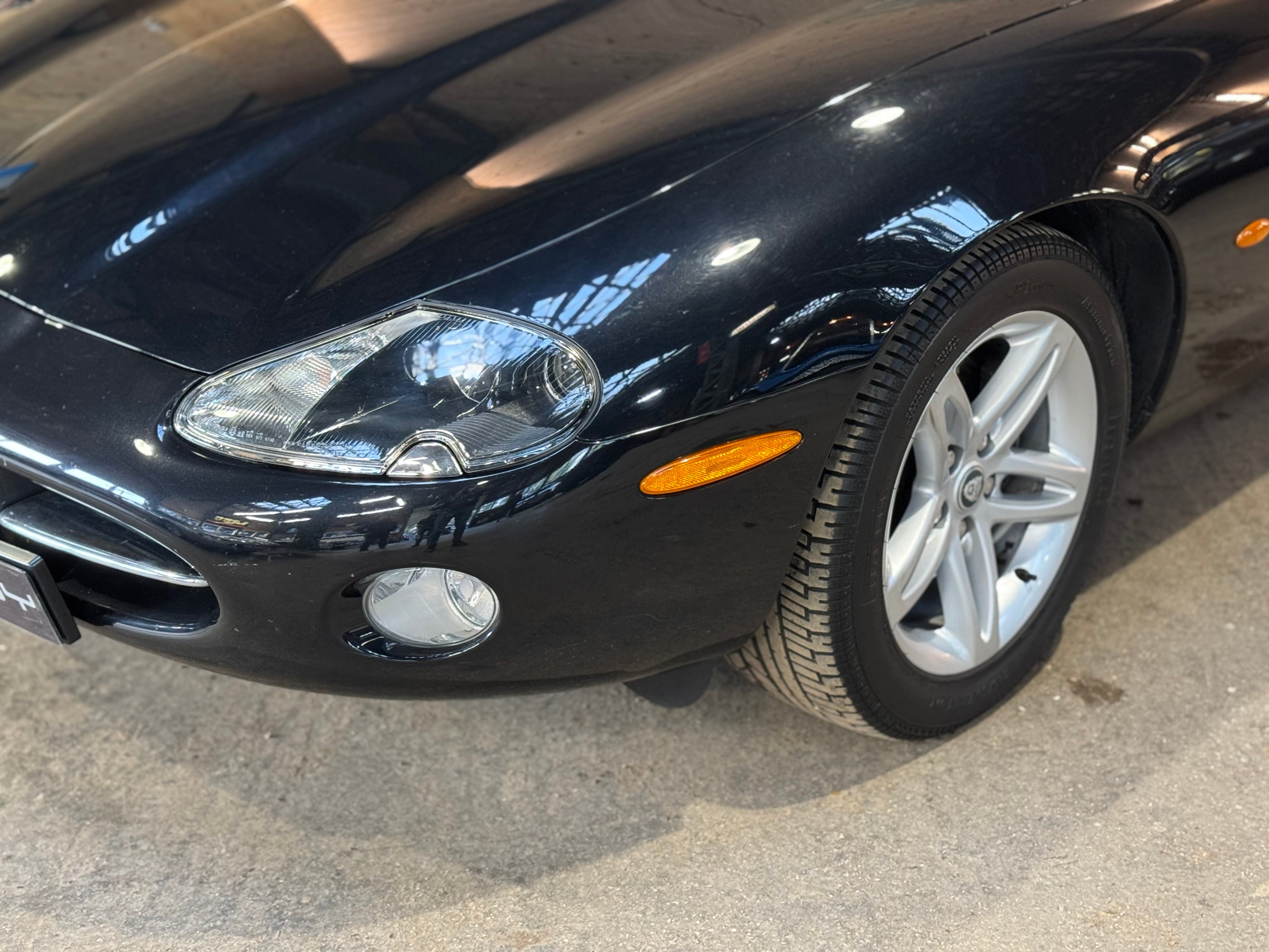 Jaguar XK8 Cabriolet 4.2 BVA6