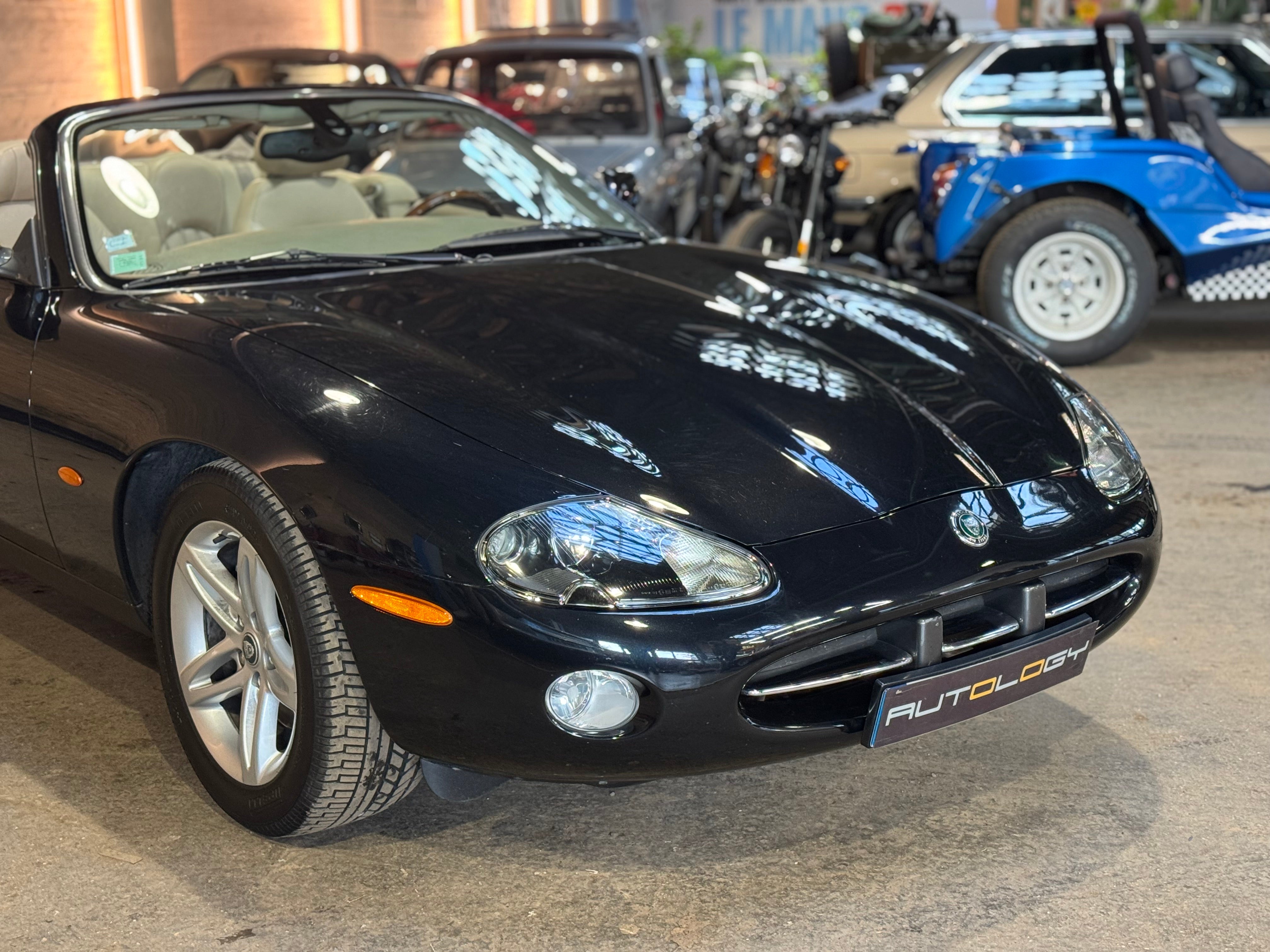 Jaguar XK8 Cabriolet 4.2 BVA6