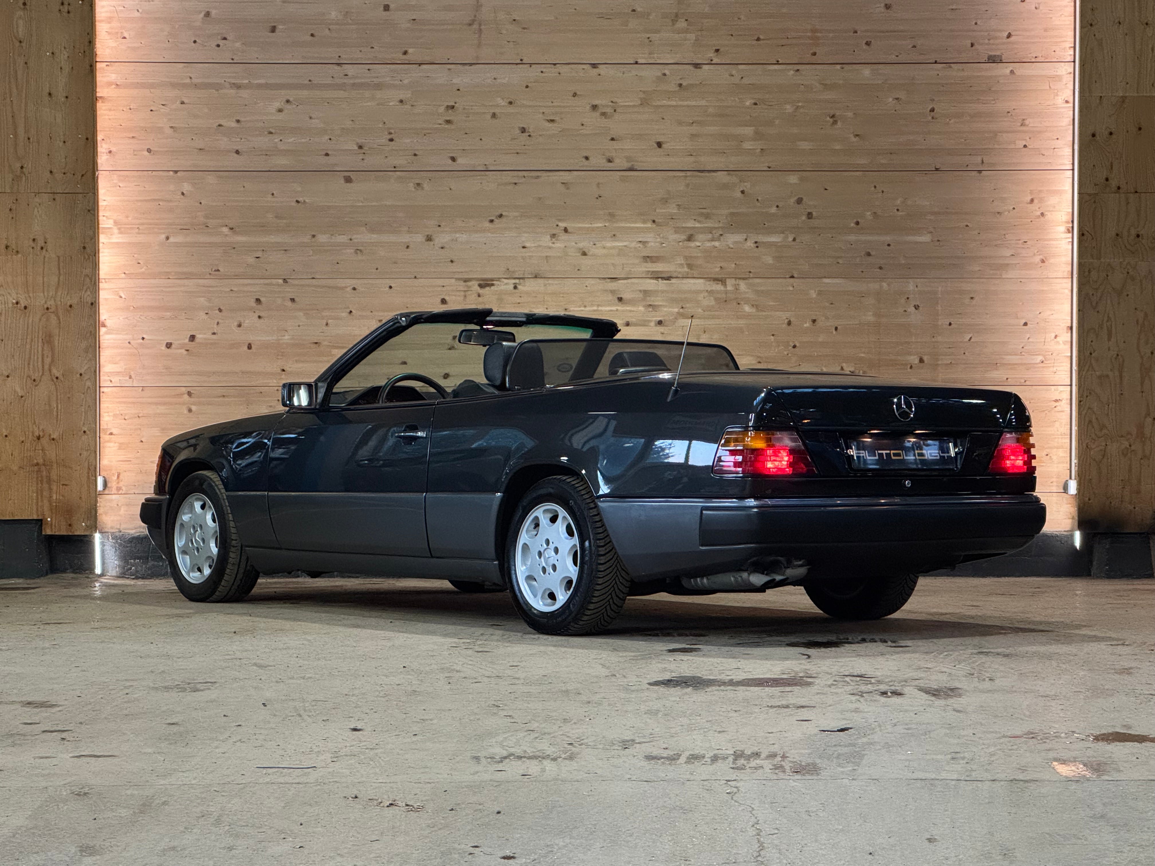 Mercedes 300CE-24 Cabriolet BVA