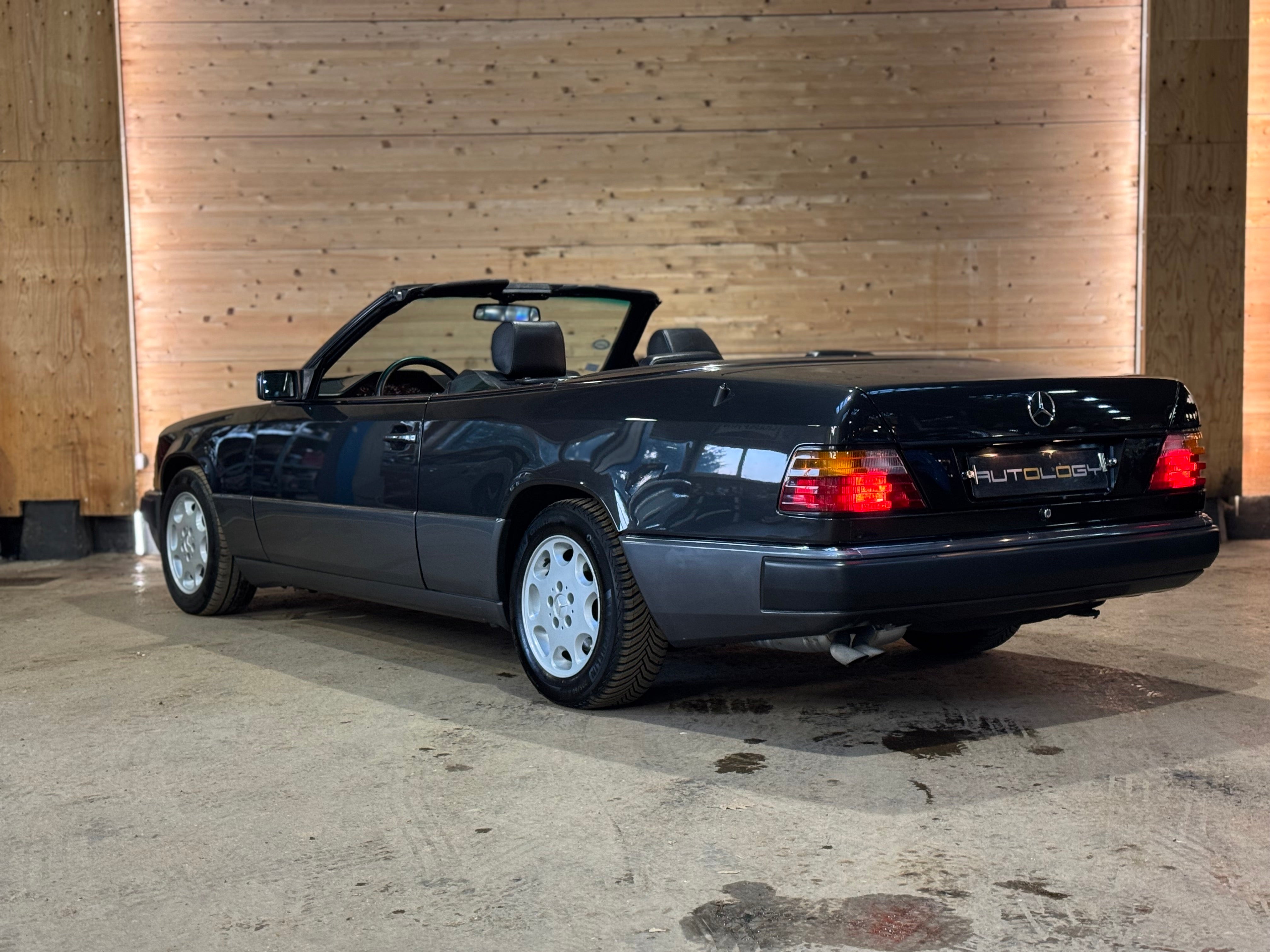 Mercedes 300CE-24 Cabriolet BVA
