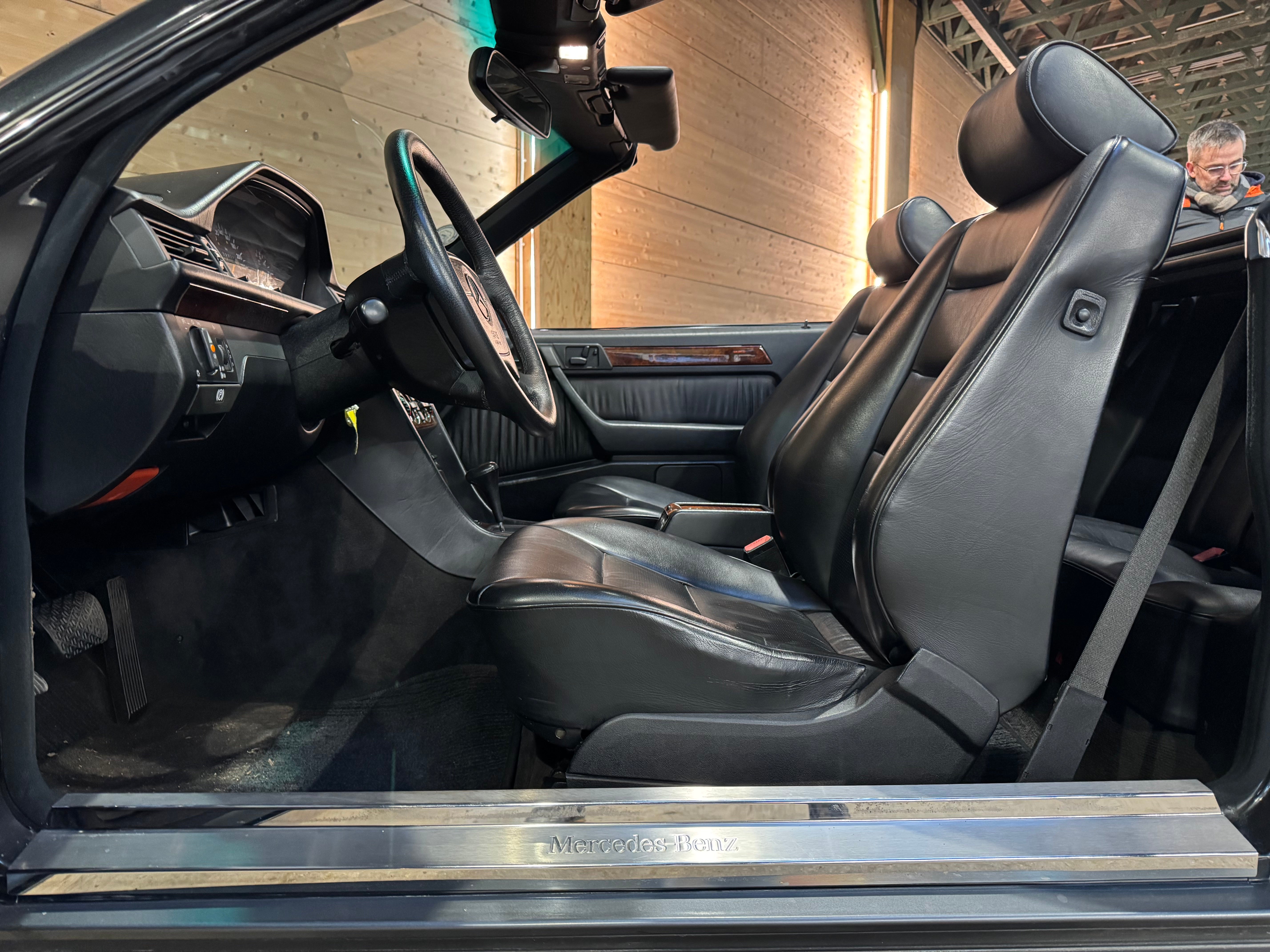 Mercedes 300CE-24 Cabriolet BVA