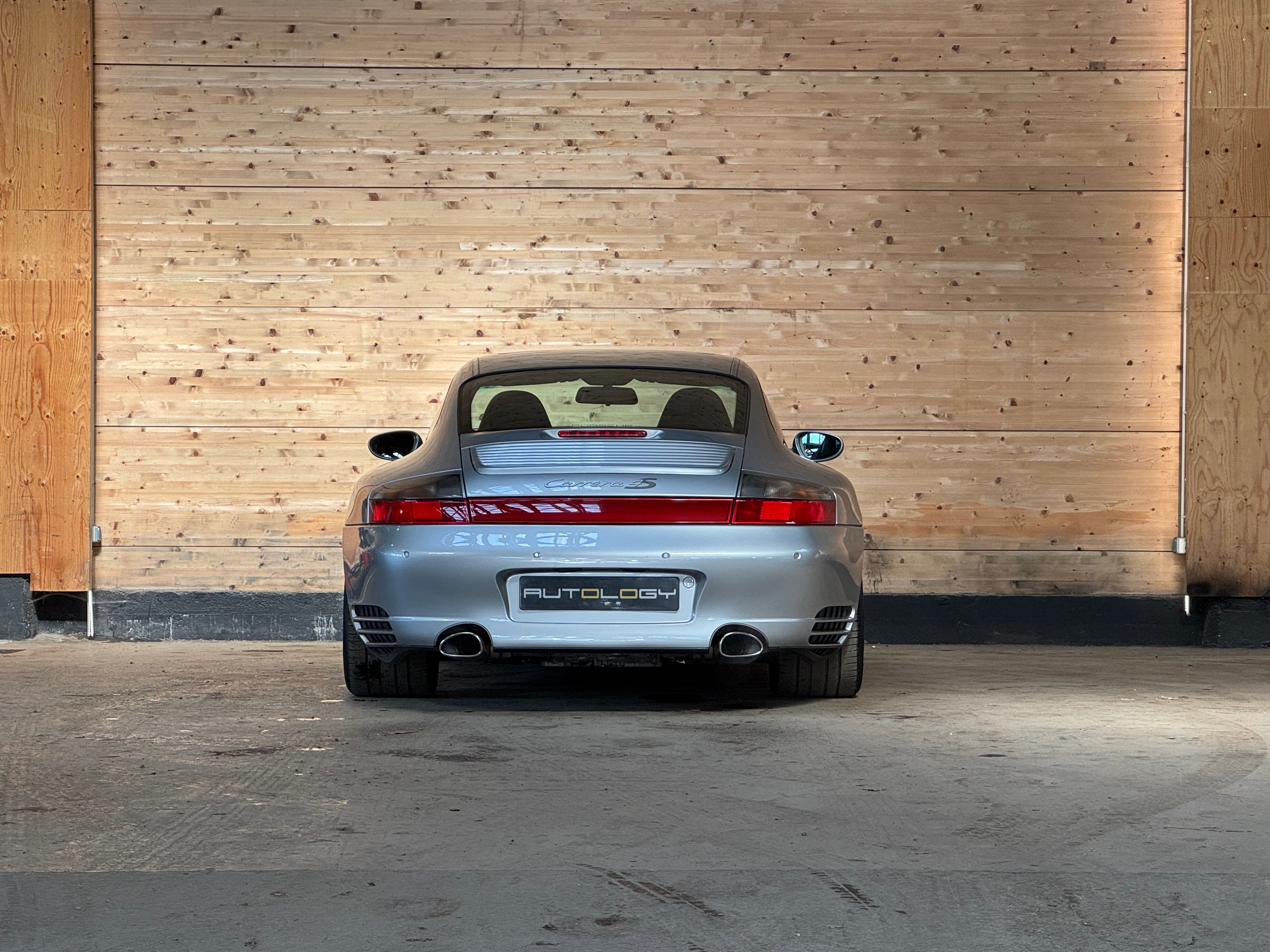 Porsche 996 Carrera 4S BVM6