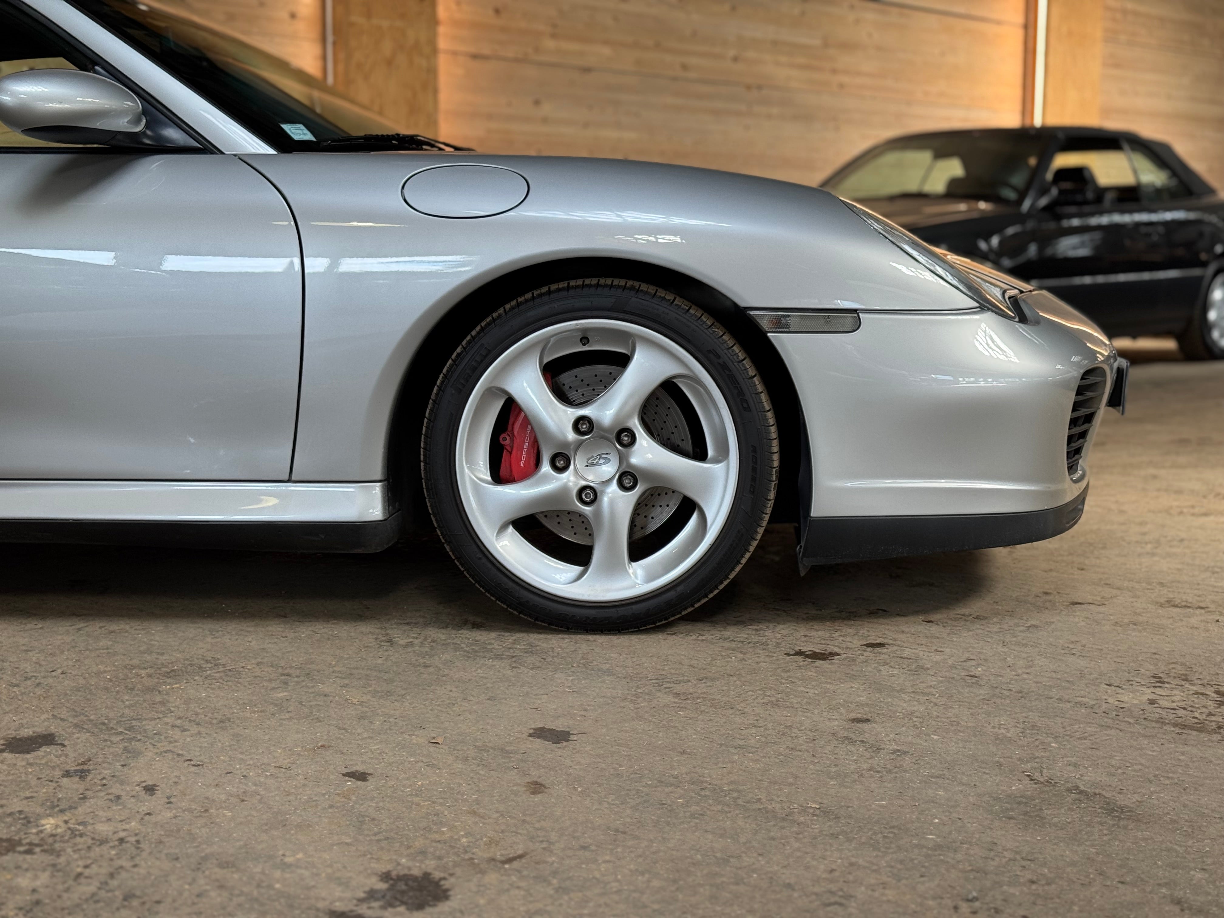 Porsche 996 Carrera 4S BVM6