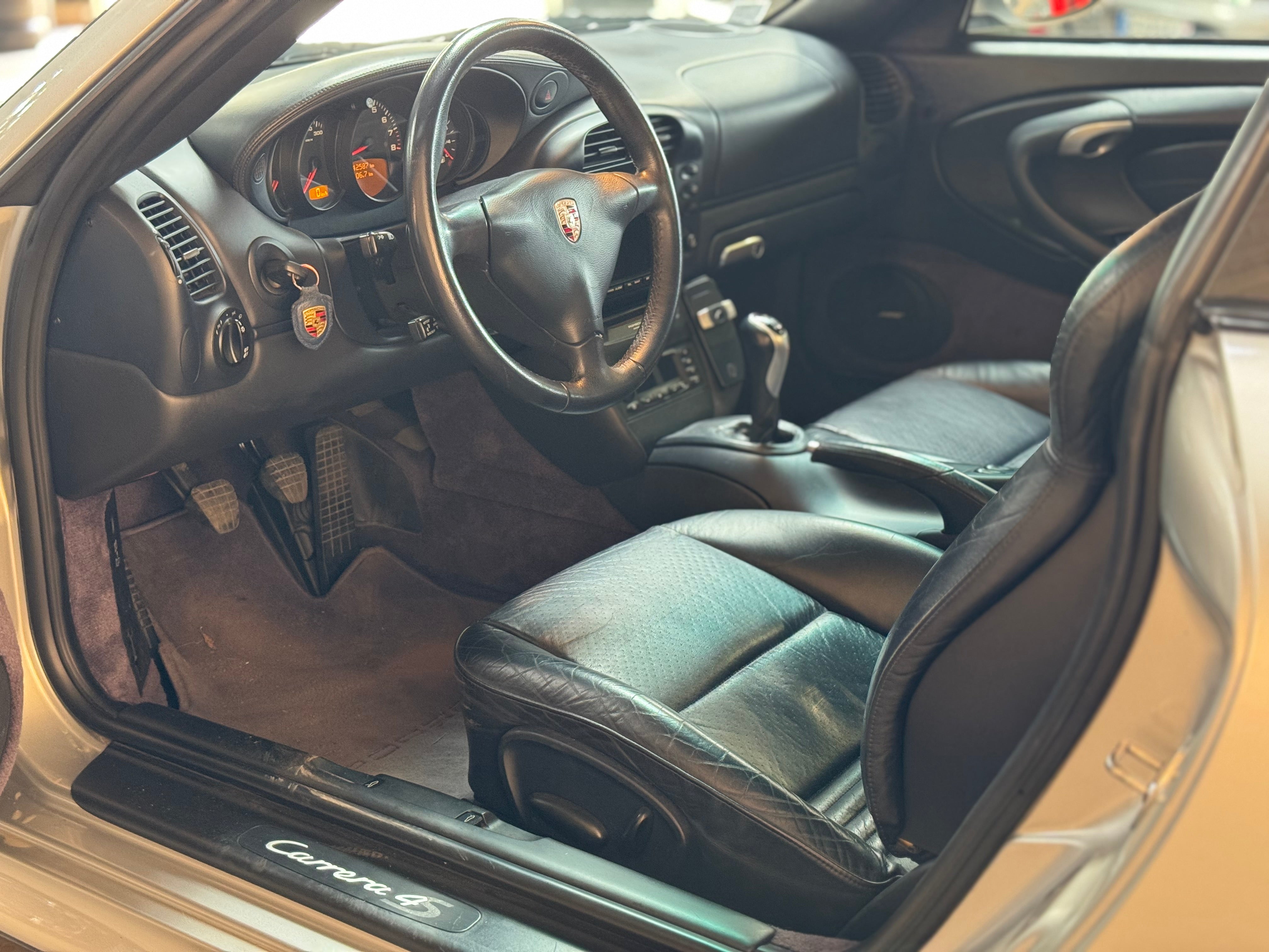Porsche 996 Carrera 4S BVM6