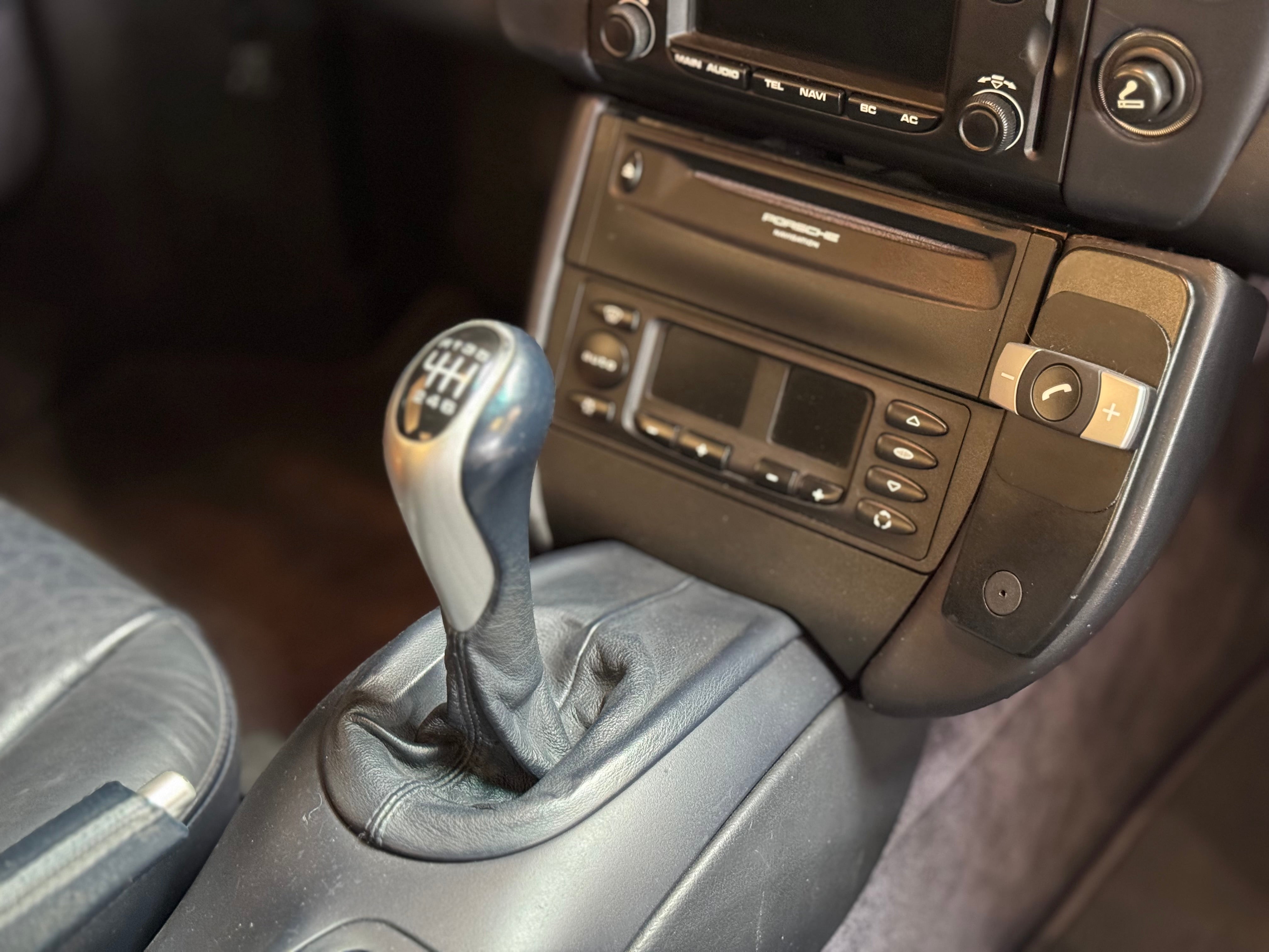 Porsche 996 Carrera 4S BVM6