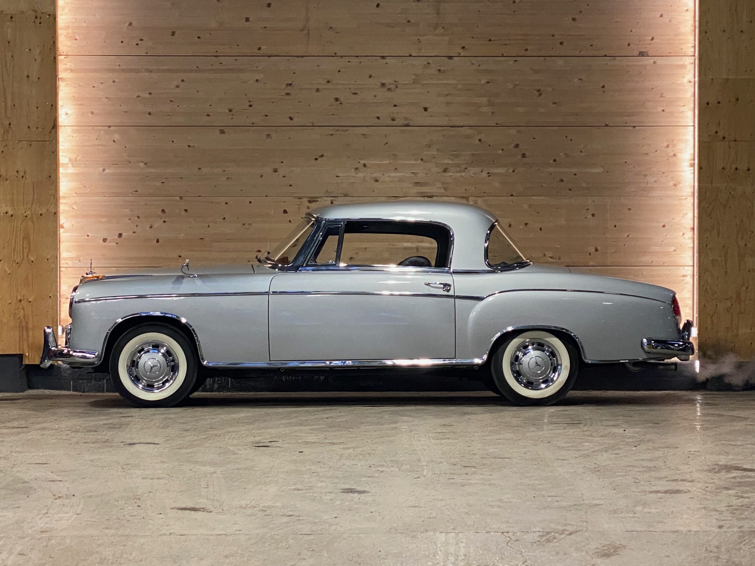 Mercedes 220S Coupé