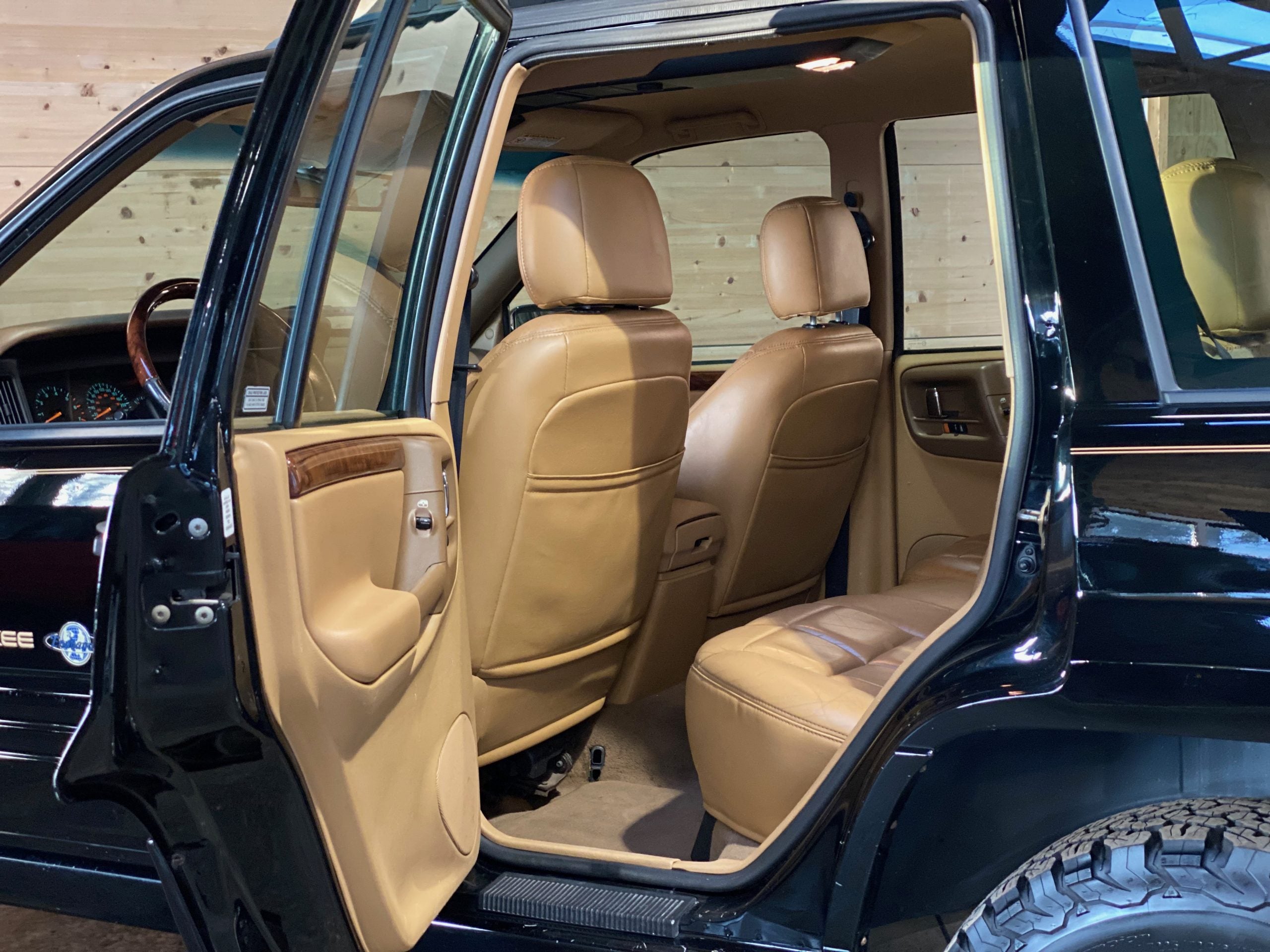 Jeep Grand Cherokee V8 5.2 Limited "Endeavor"