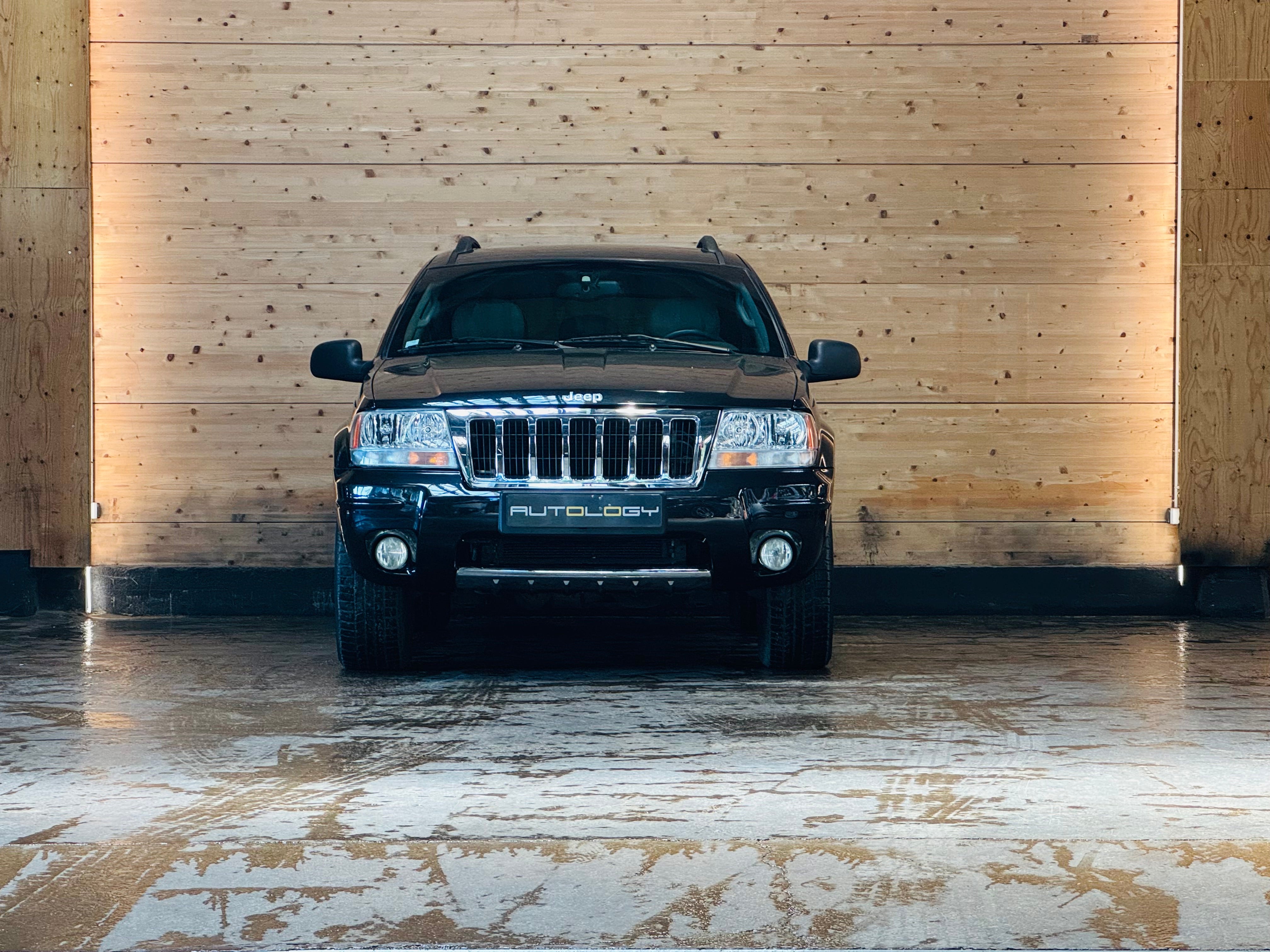 Jeep Grand Cherokee V8 4.7 Black Pearl