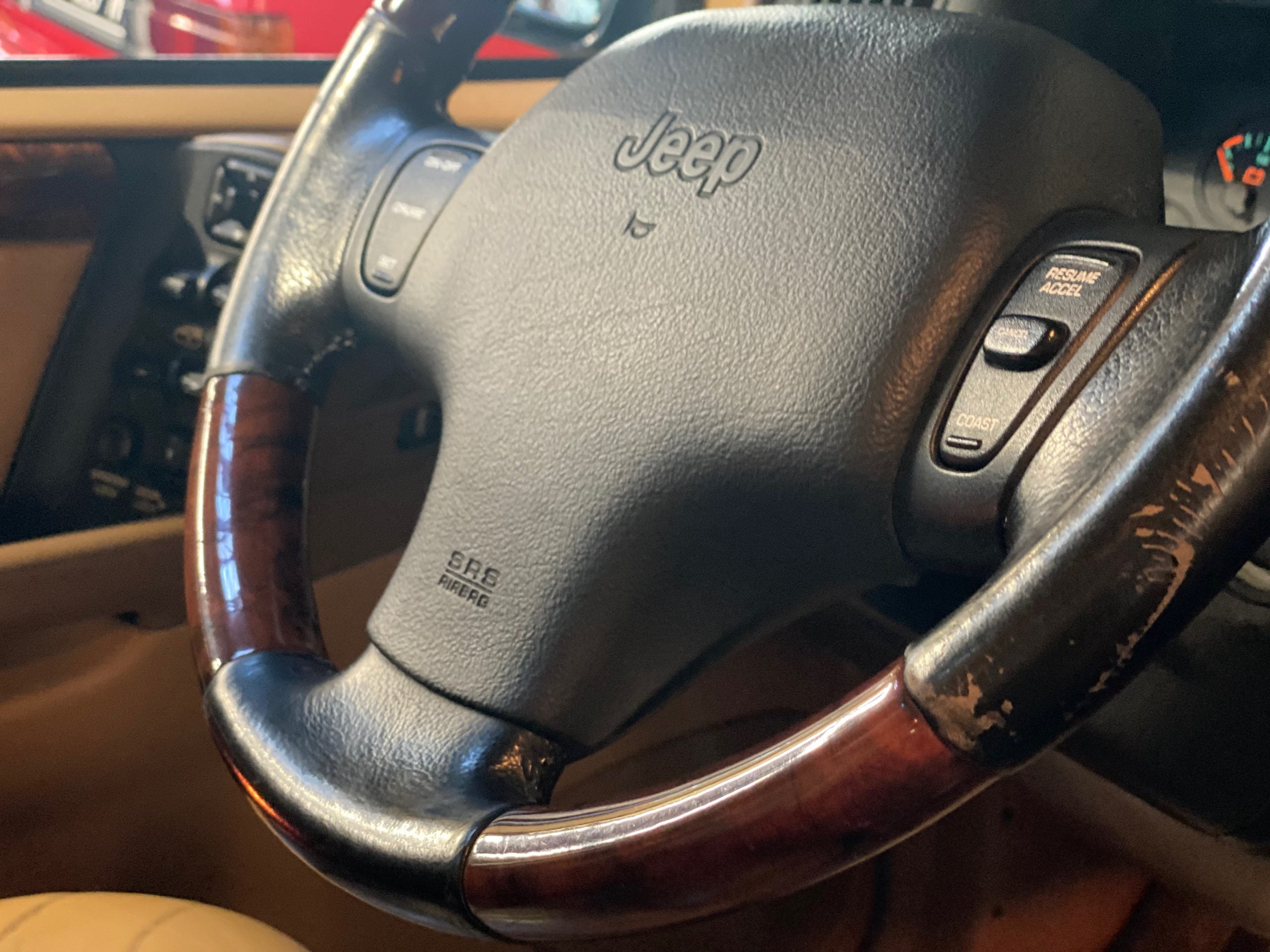 Jeep Grand Cherokee V8 5.2 Limited "Endeavor"