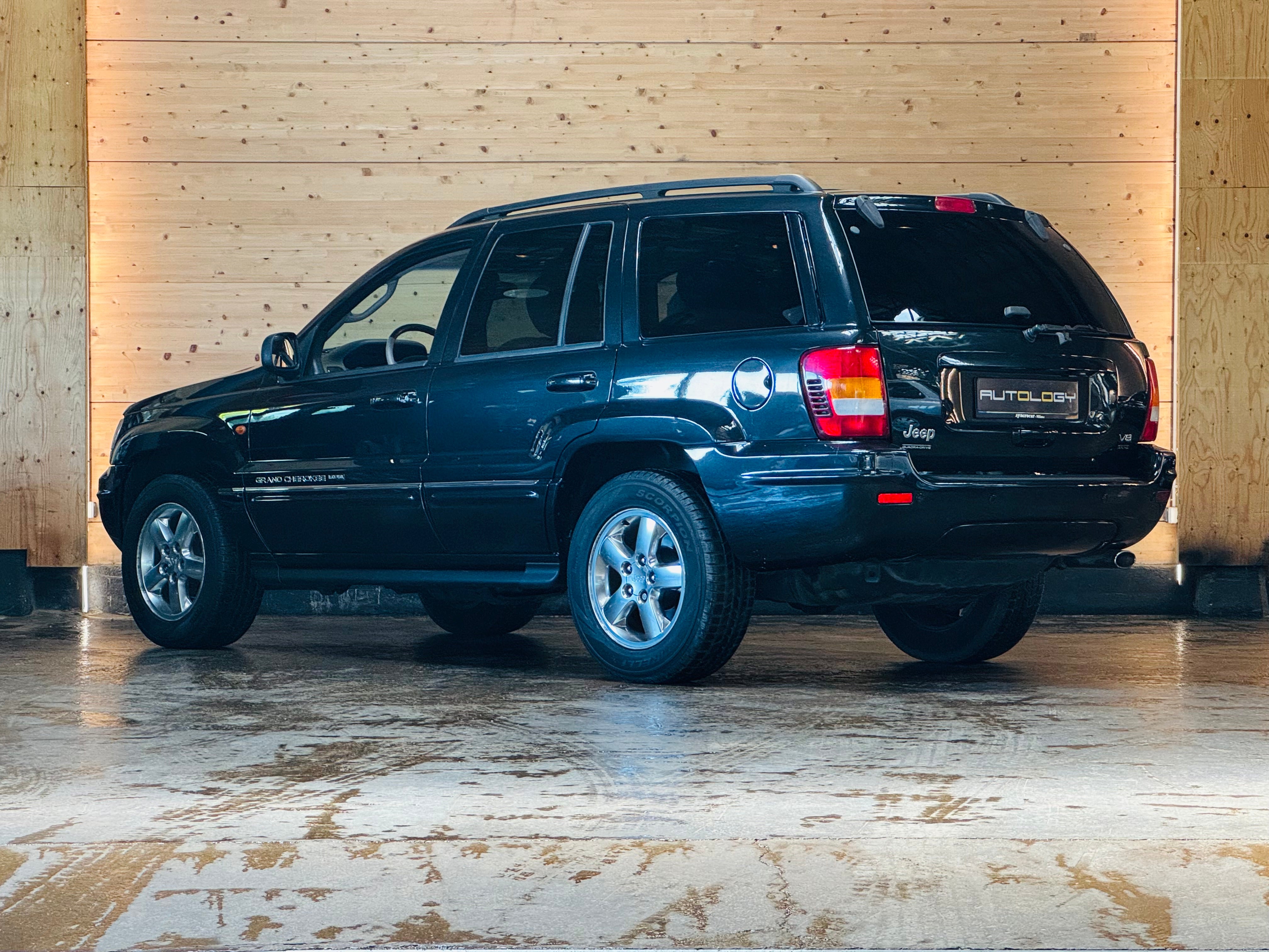 Jeep Grand Cherokee V8 4.7 Black Pearl