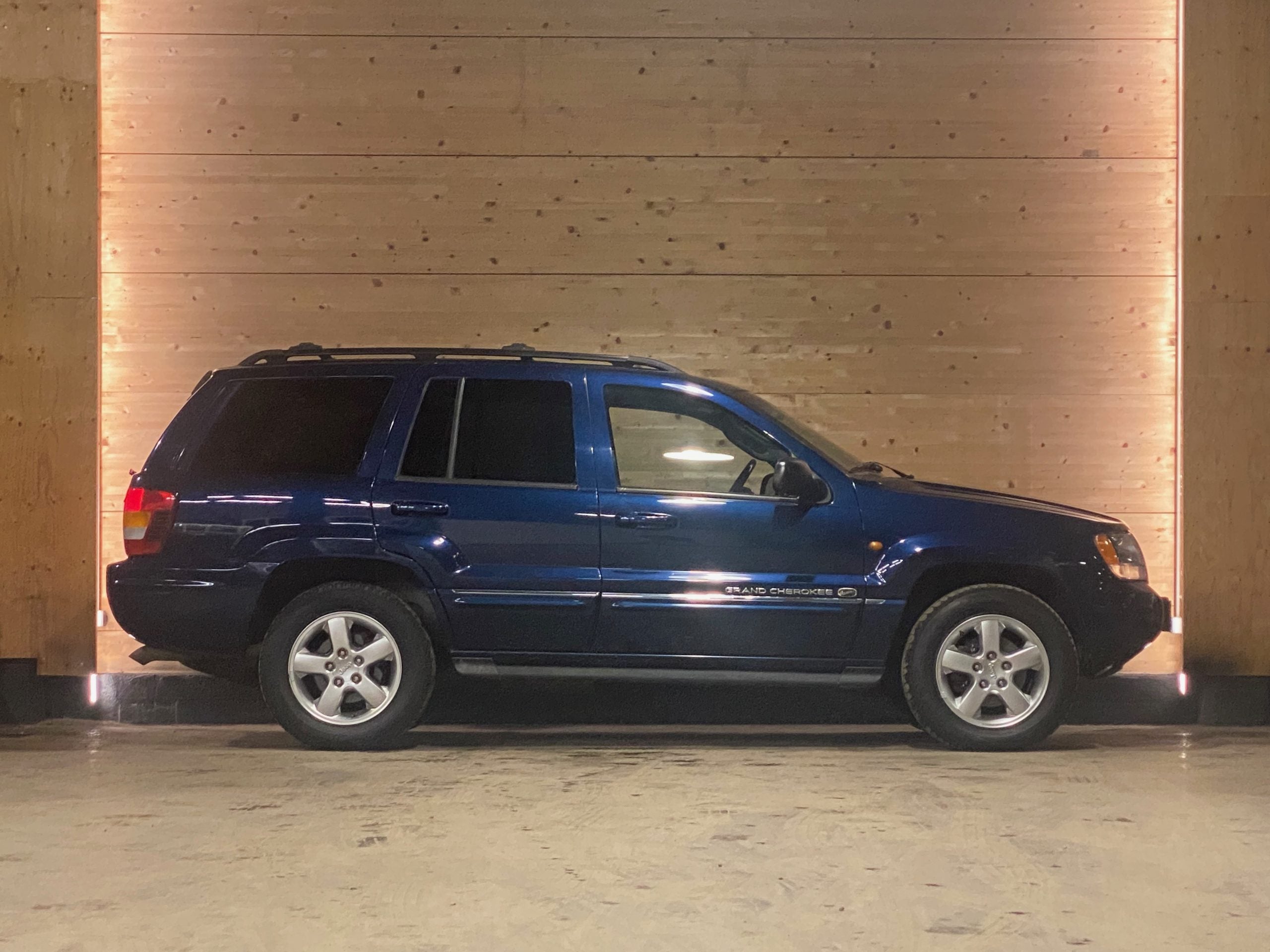 Jeep Grand Cherokee 4.7 Overland