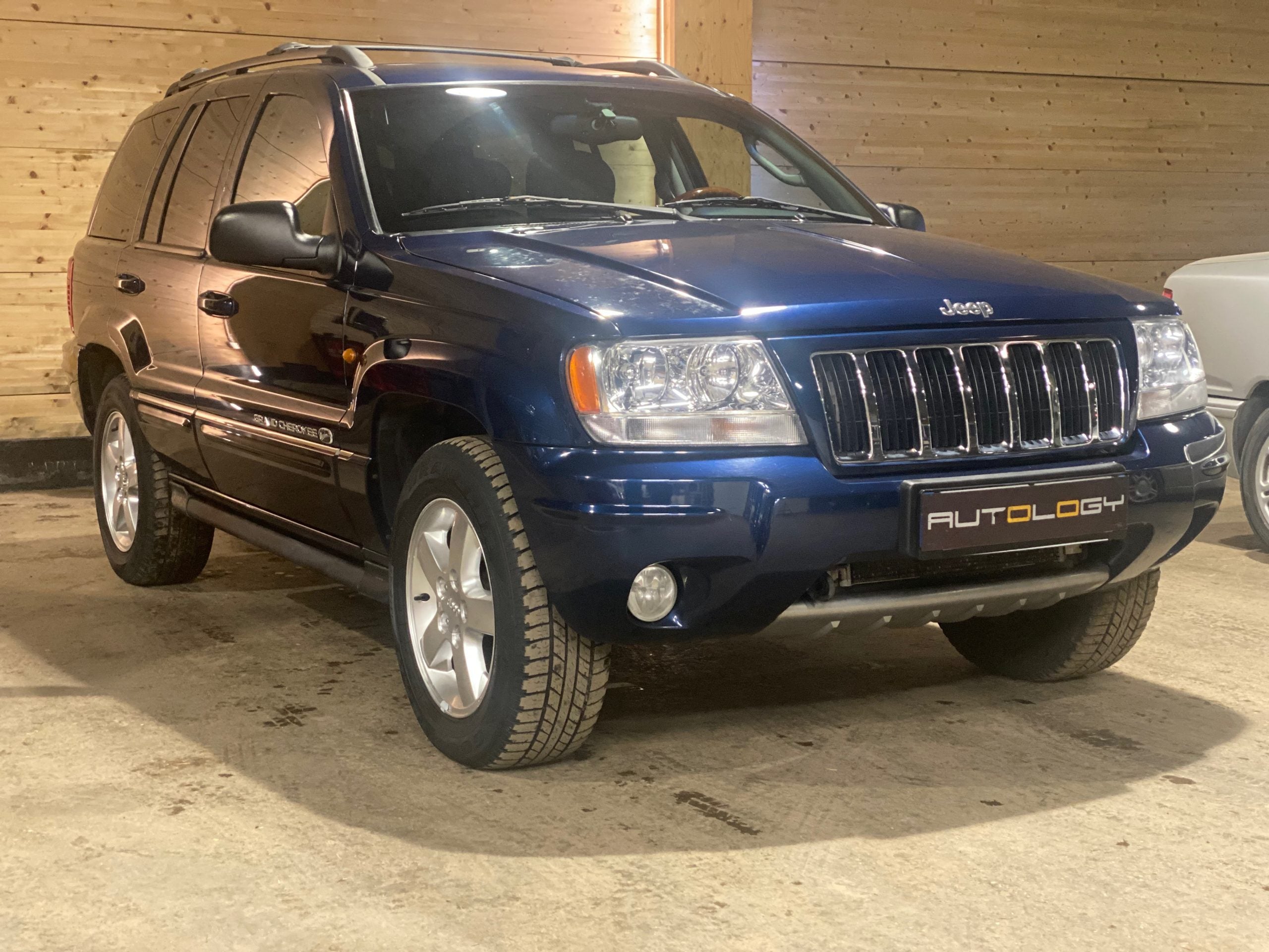 Jeep Grand Cherokee 4.7 Overland