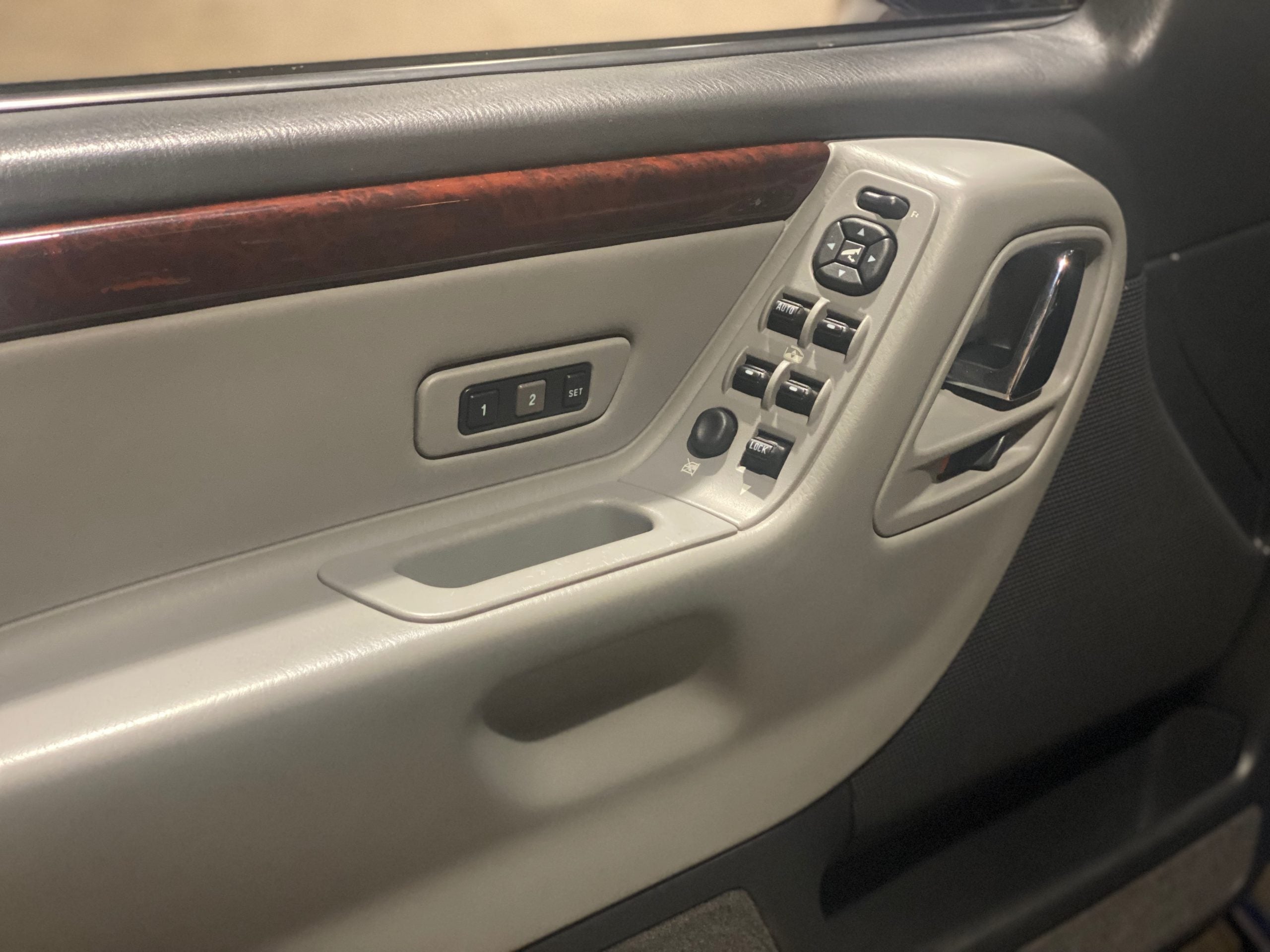 Jeep Grand Cherokee 4.7 Overland