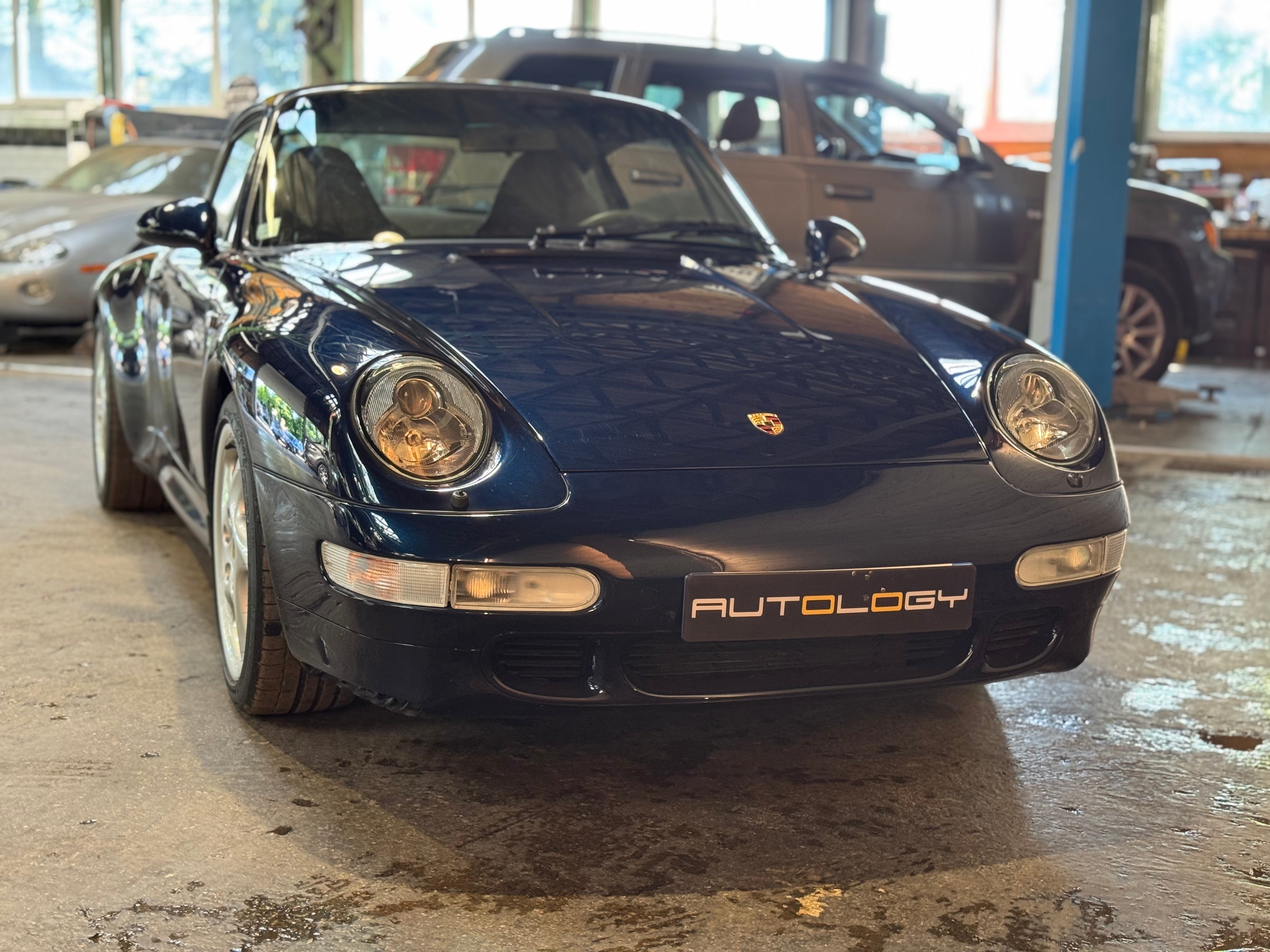 Porsche 993 Carrera 4S X51