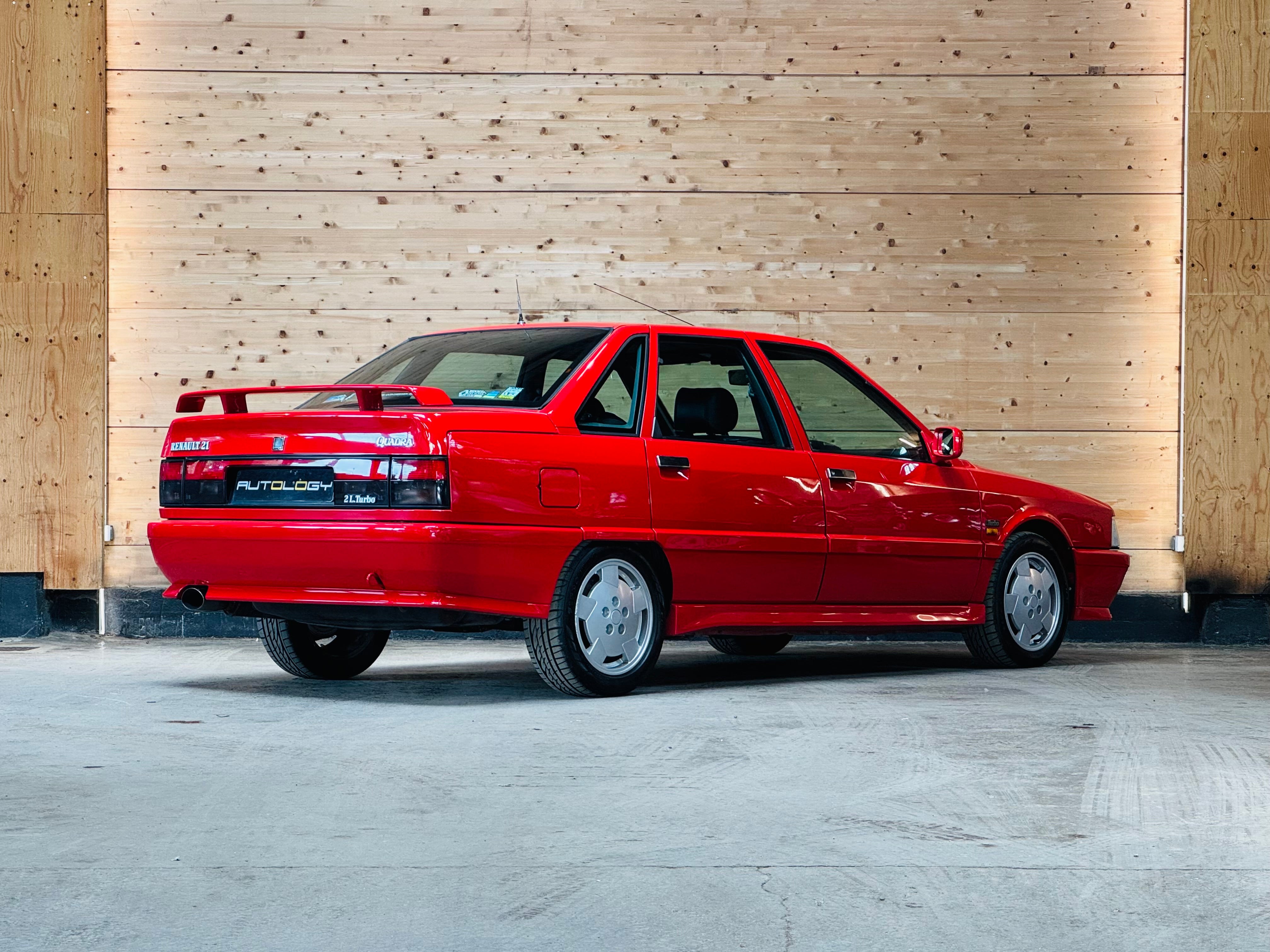 Renault 21 2L Turbo Quadra