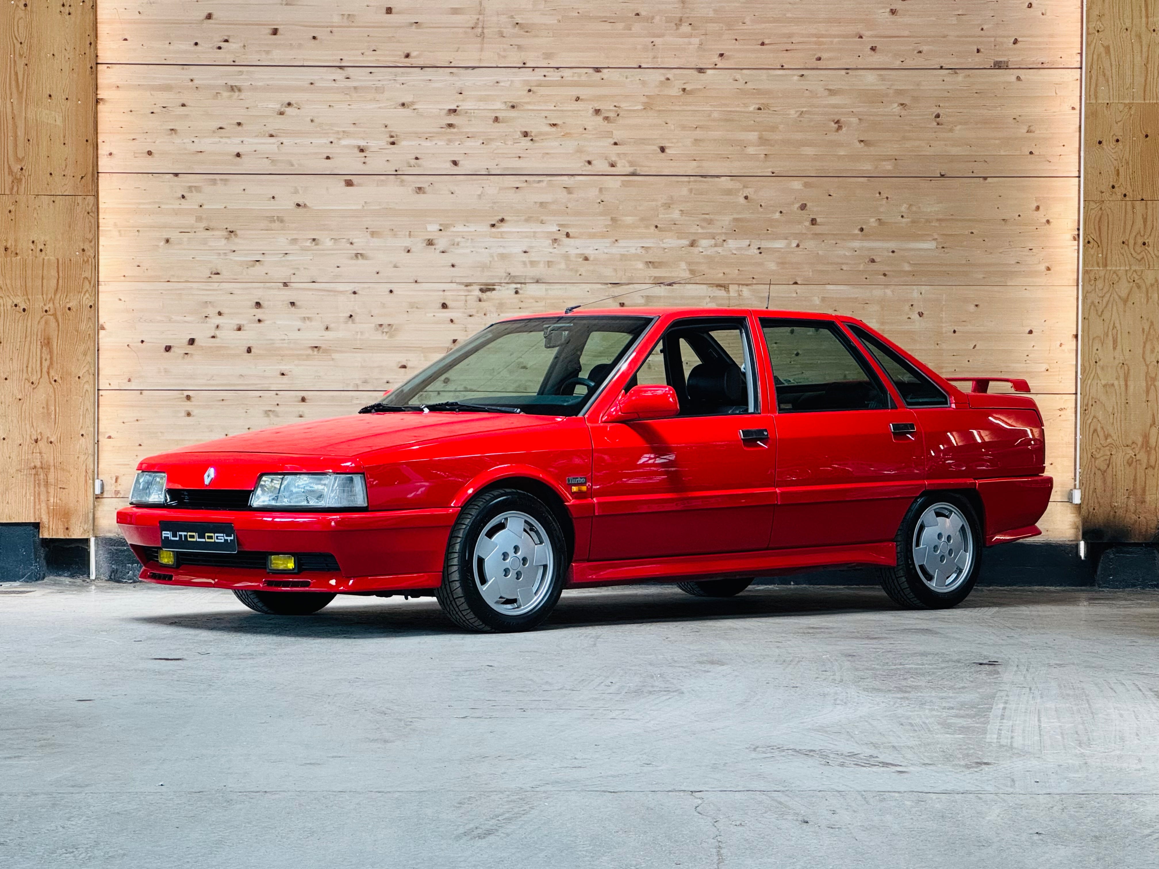 Renault 21 2L Turbo Quadra