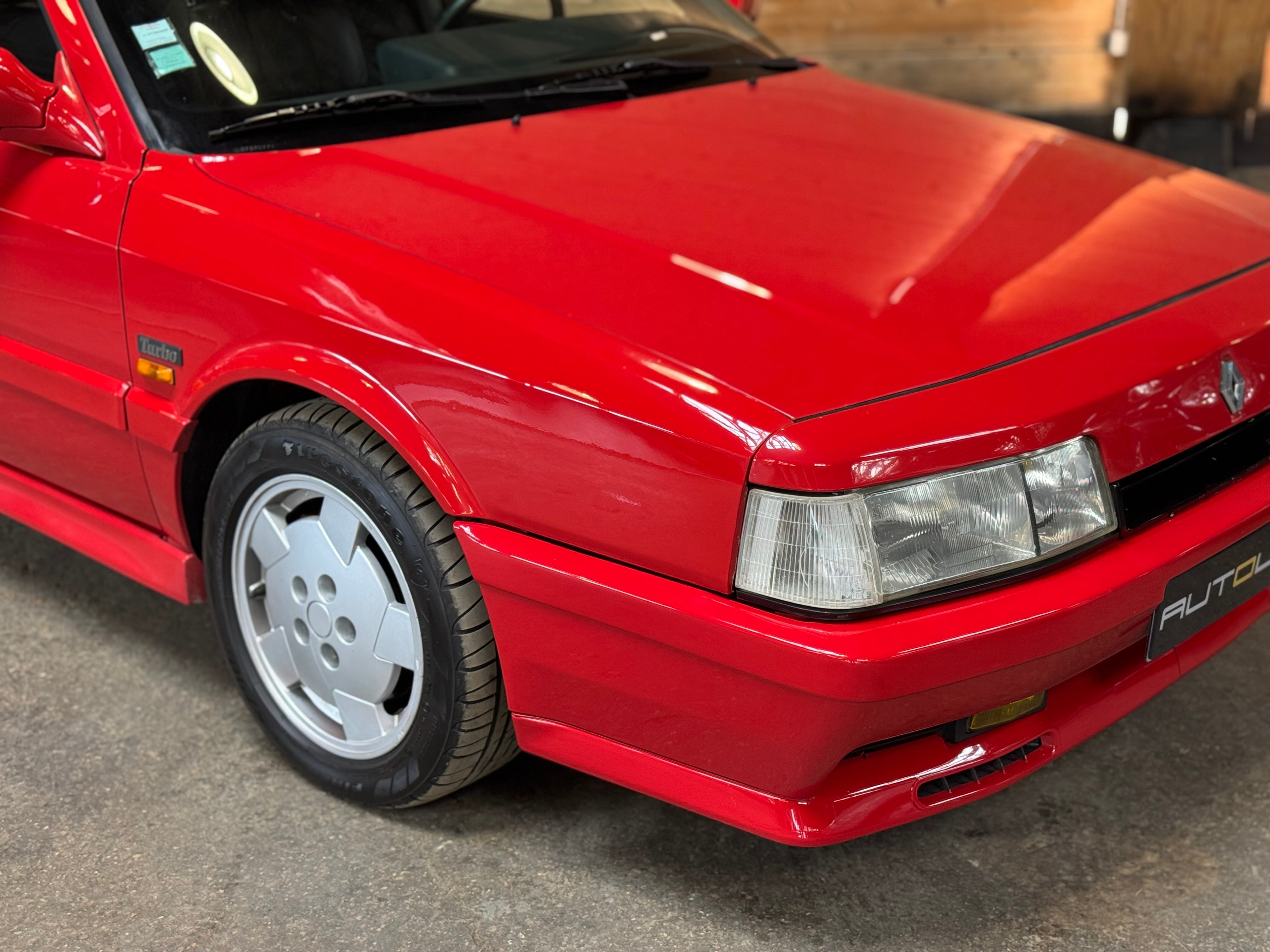 Renault 21 2L Turbo Quadra