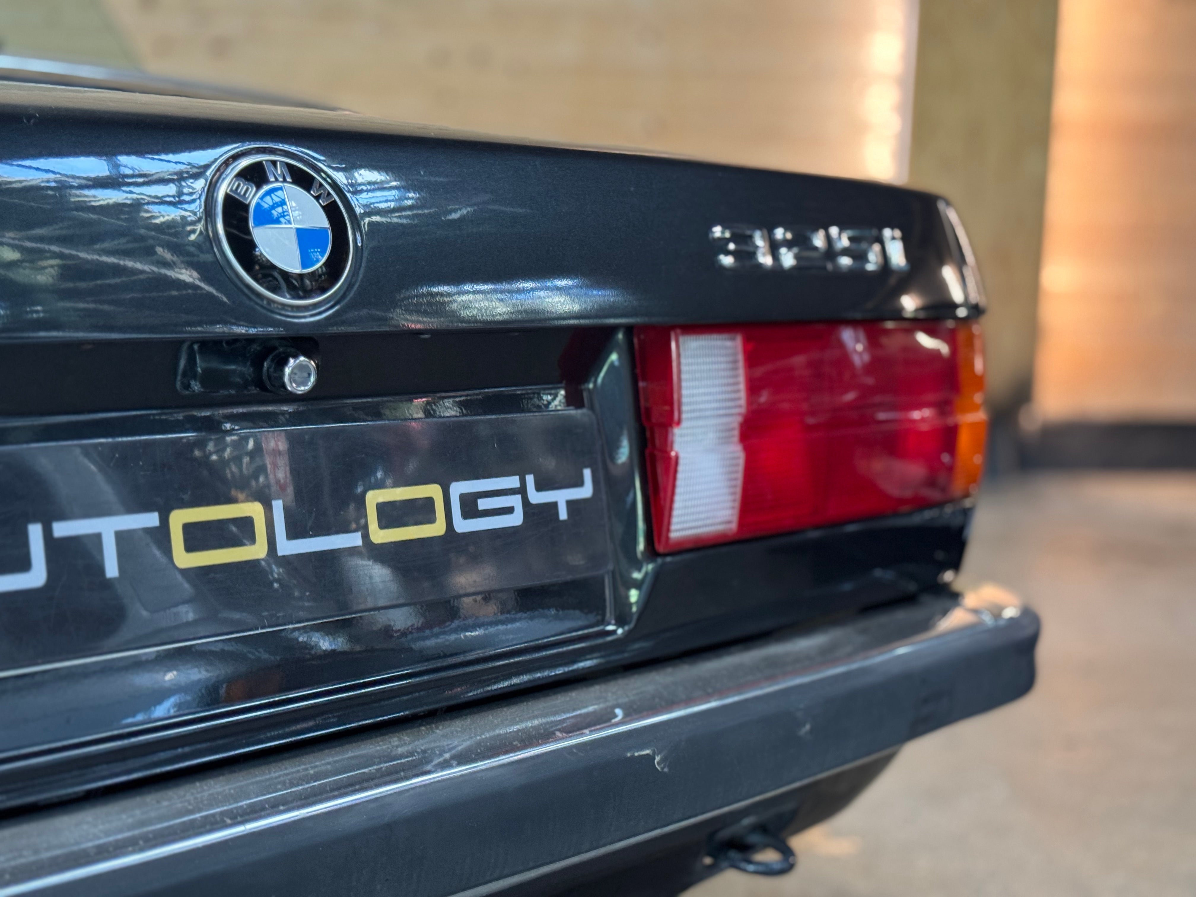 BMW 325i Cabriolet