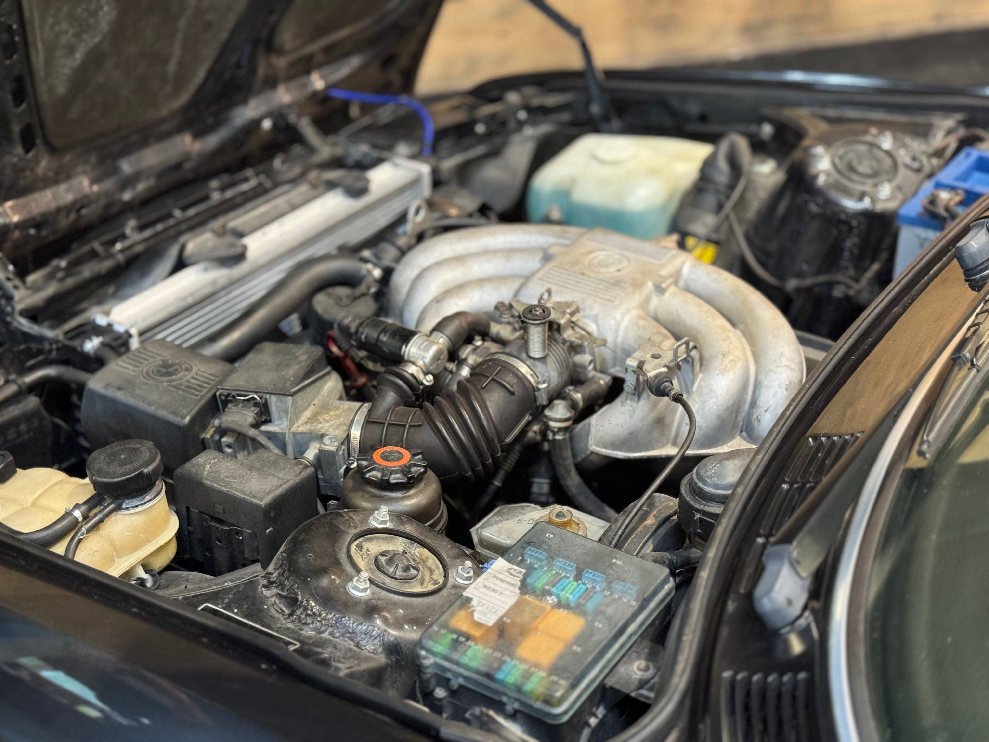 BMW 325i Cabriolet