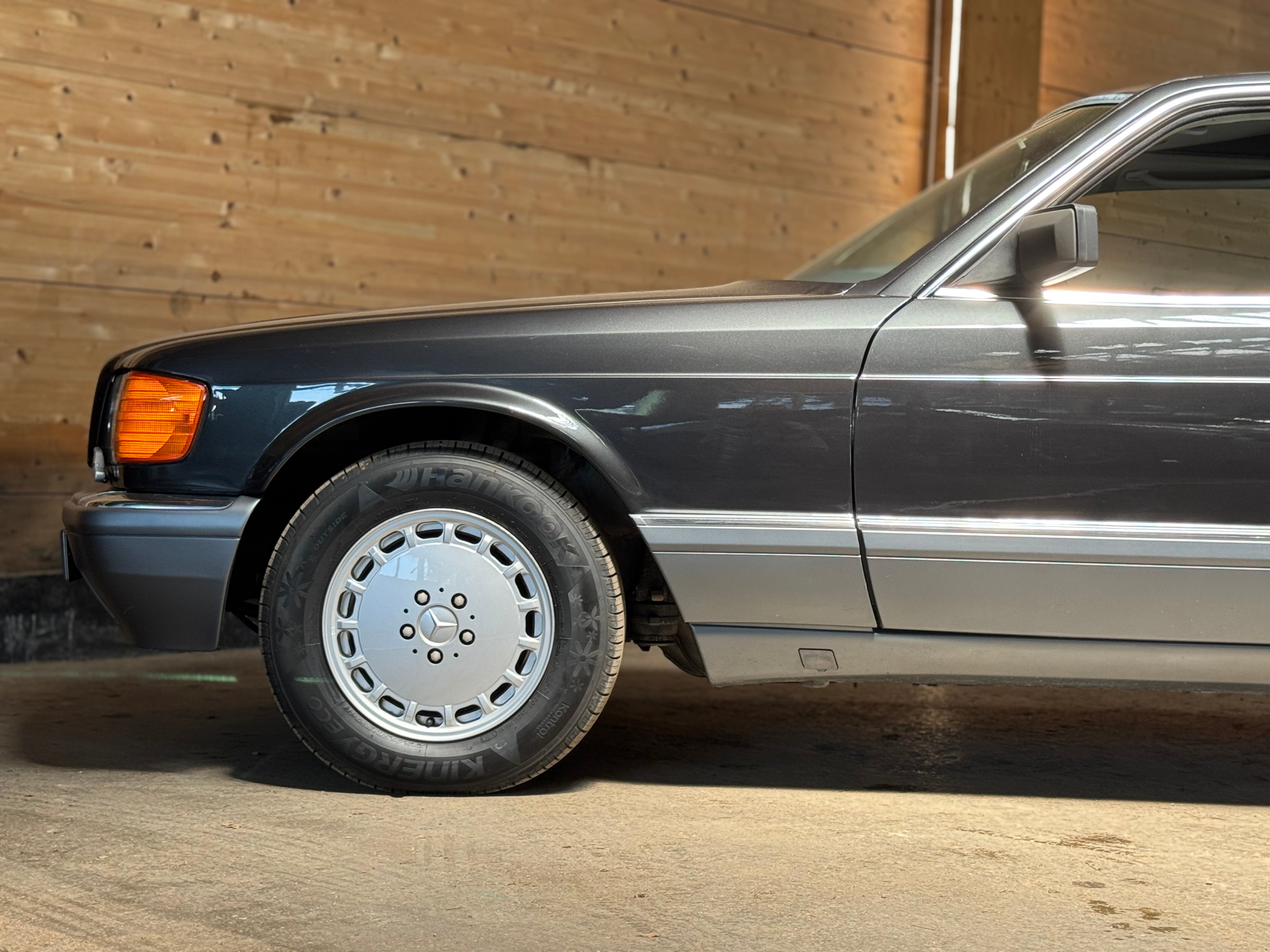Mercedes 560 SEC