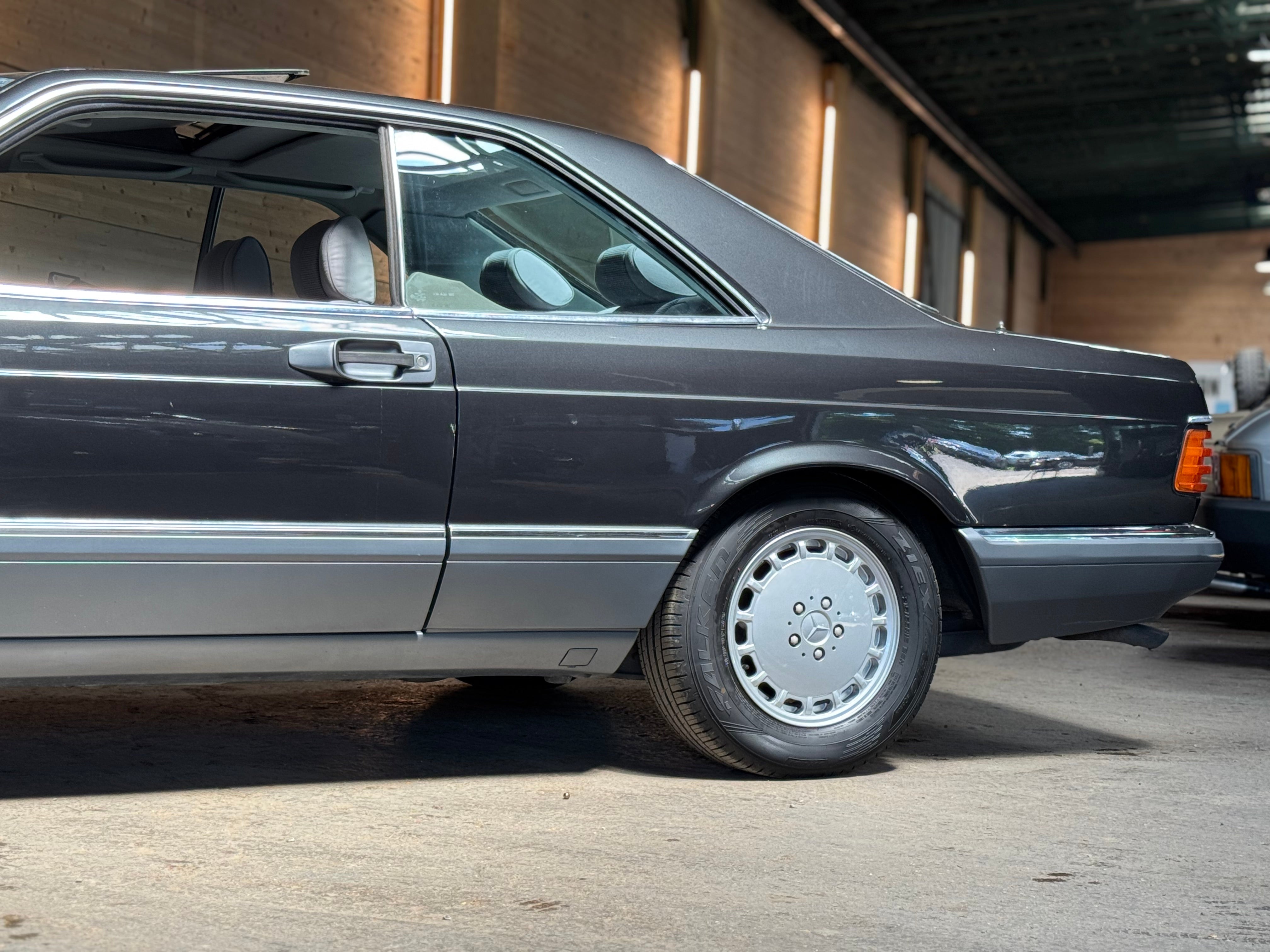 Mercedes 560 SEC