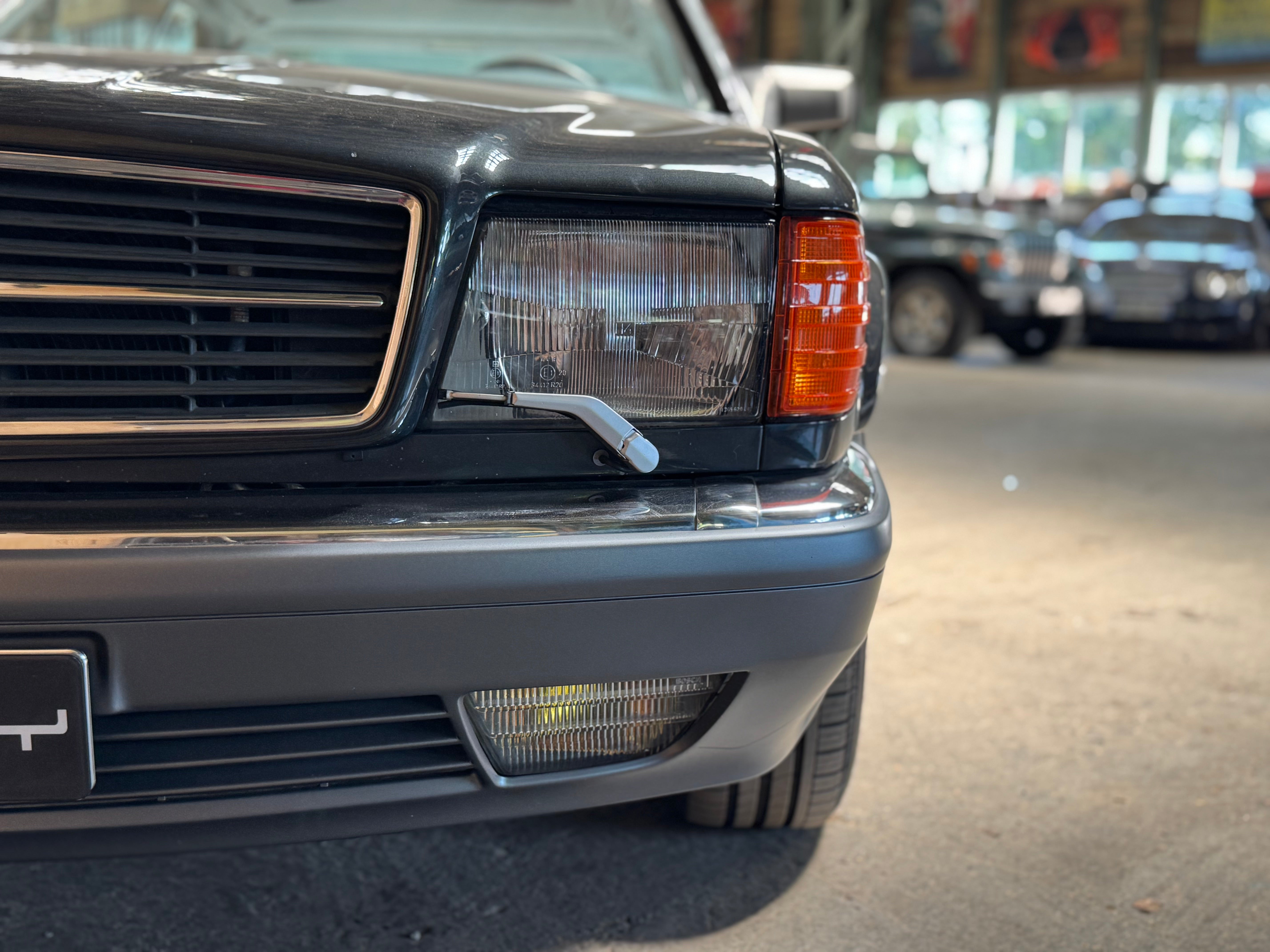Mercedes 560 SEC