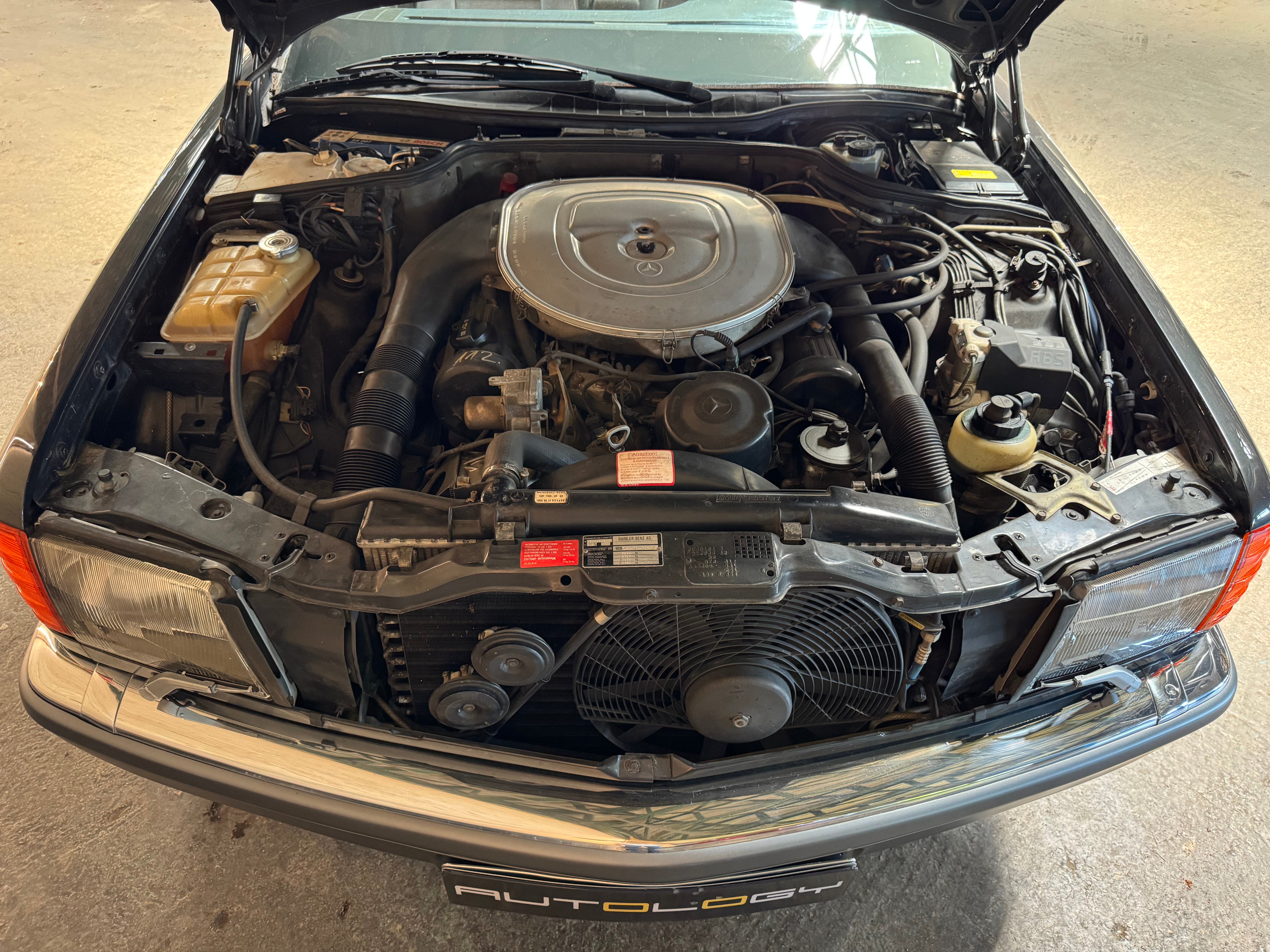 Mercedes 560 SEC