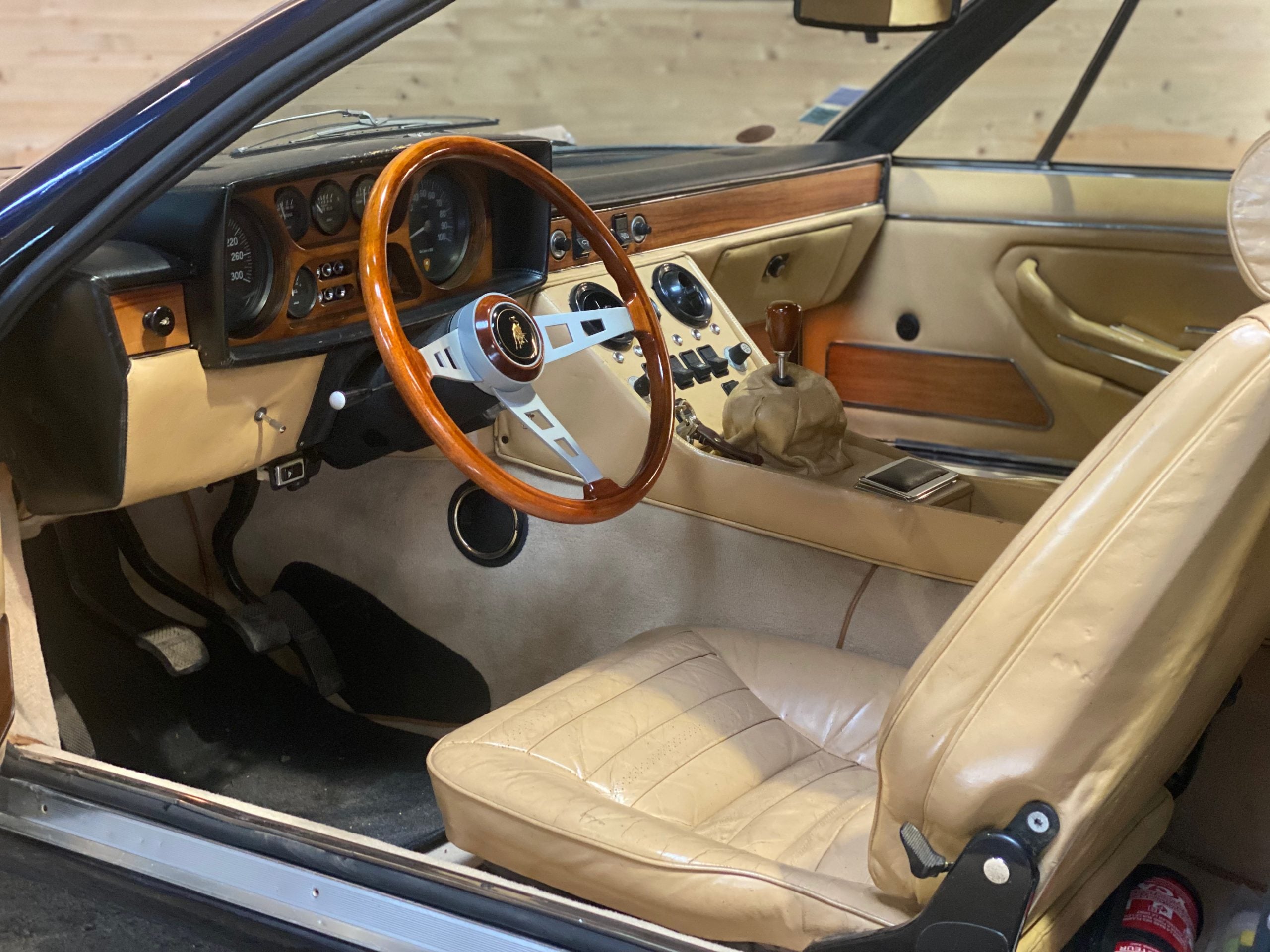 Lamborghini Espada 400GT Série II