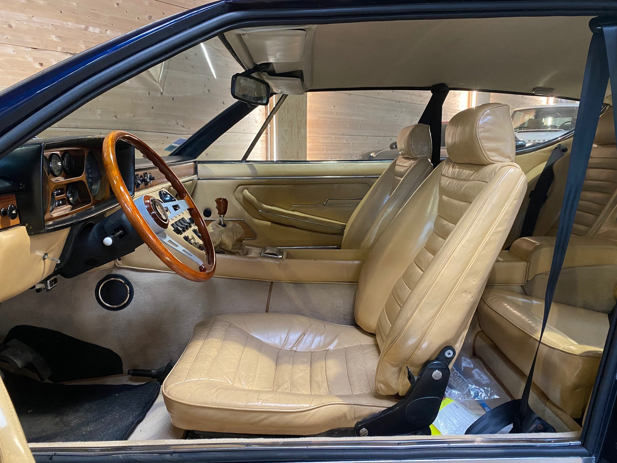 Lamborghini Espada 400GT Série II
