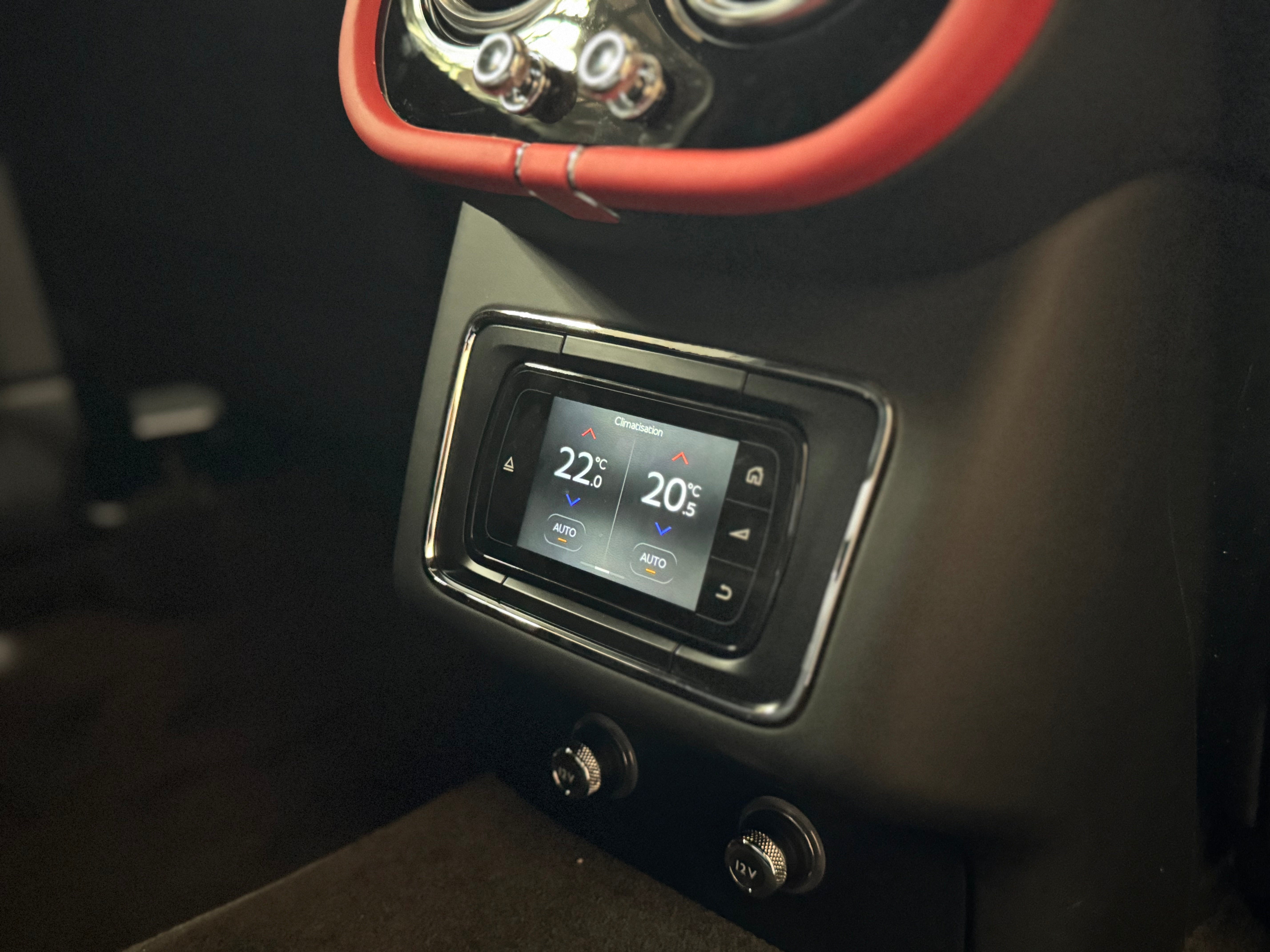 Bentley Bentayga V8 Design Series