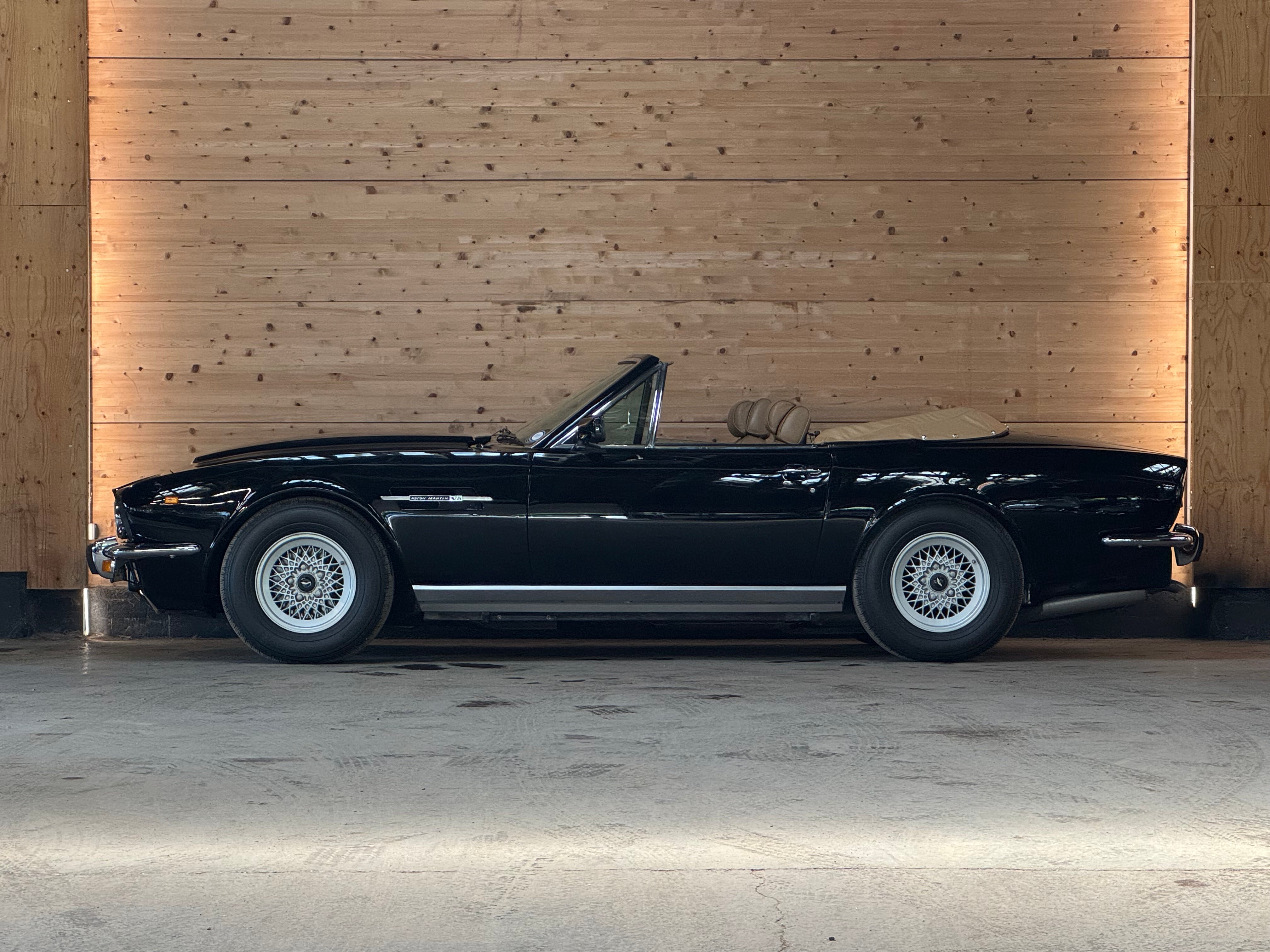 Aston Martin V8 Volante BVA