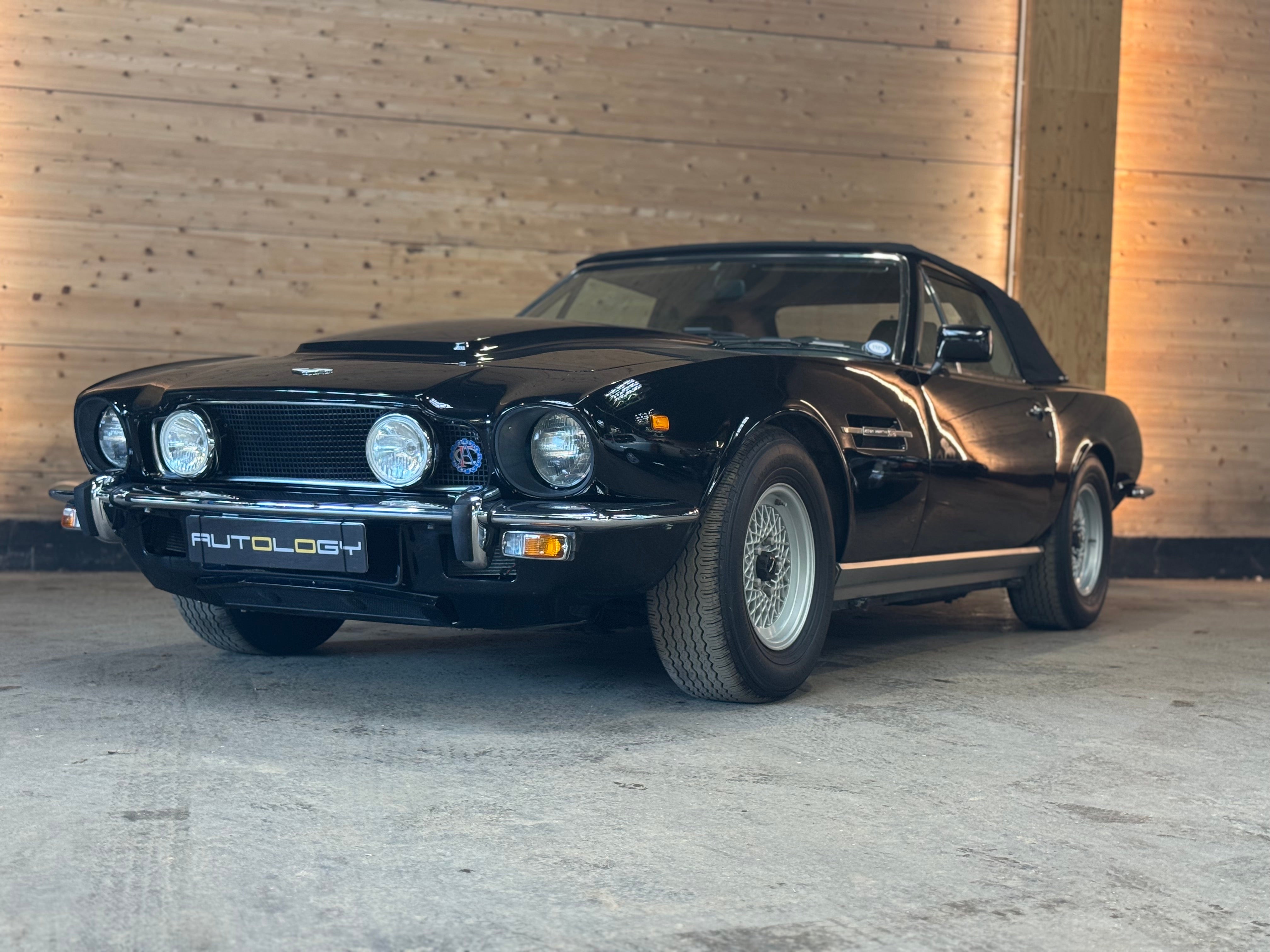 Aston Martin V8 Volante BVA