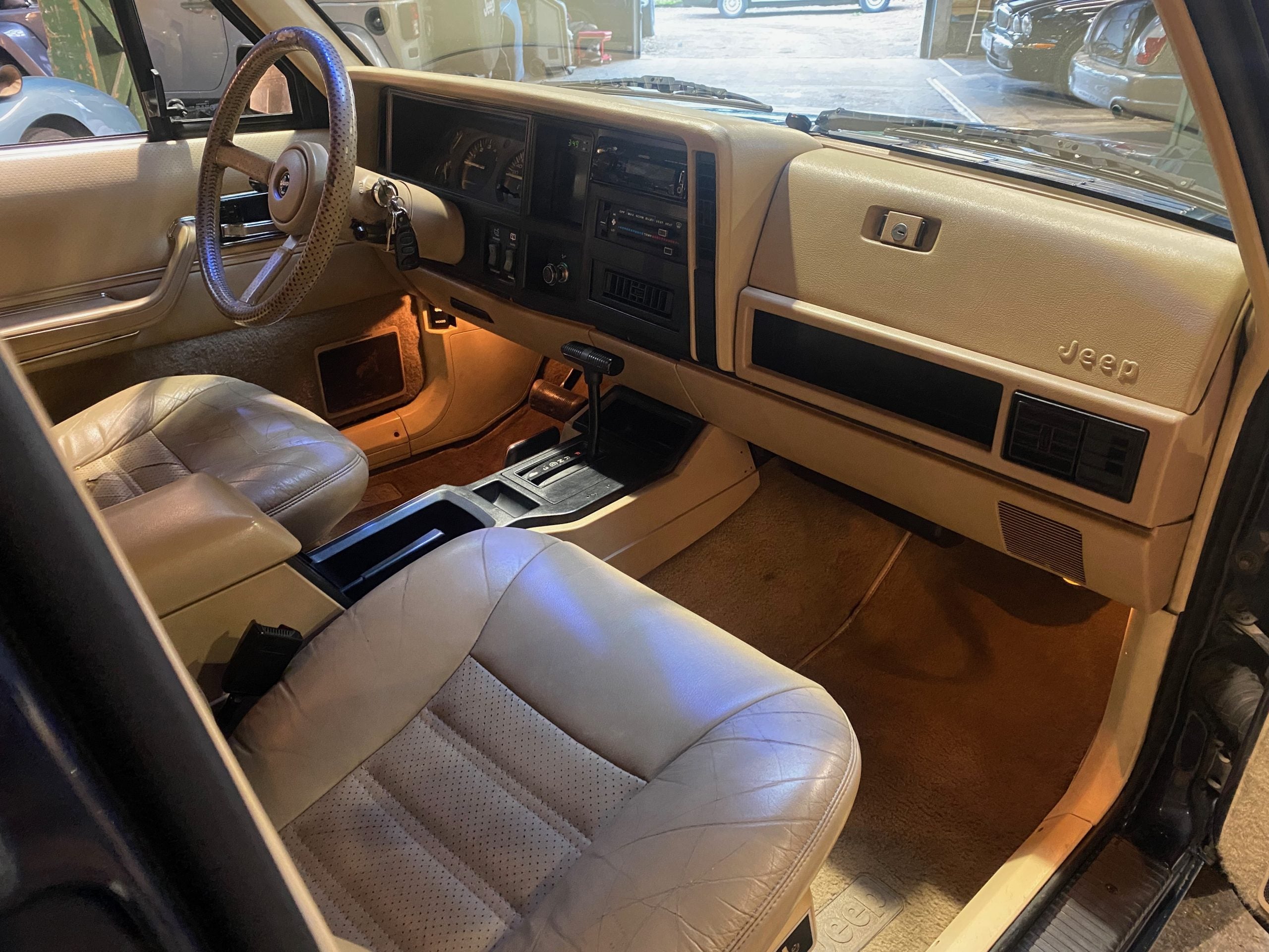 Jeep Cherokee 4.0 Limited BVA