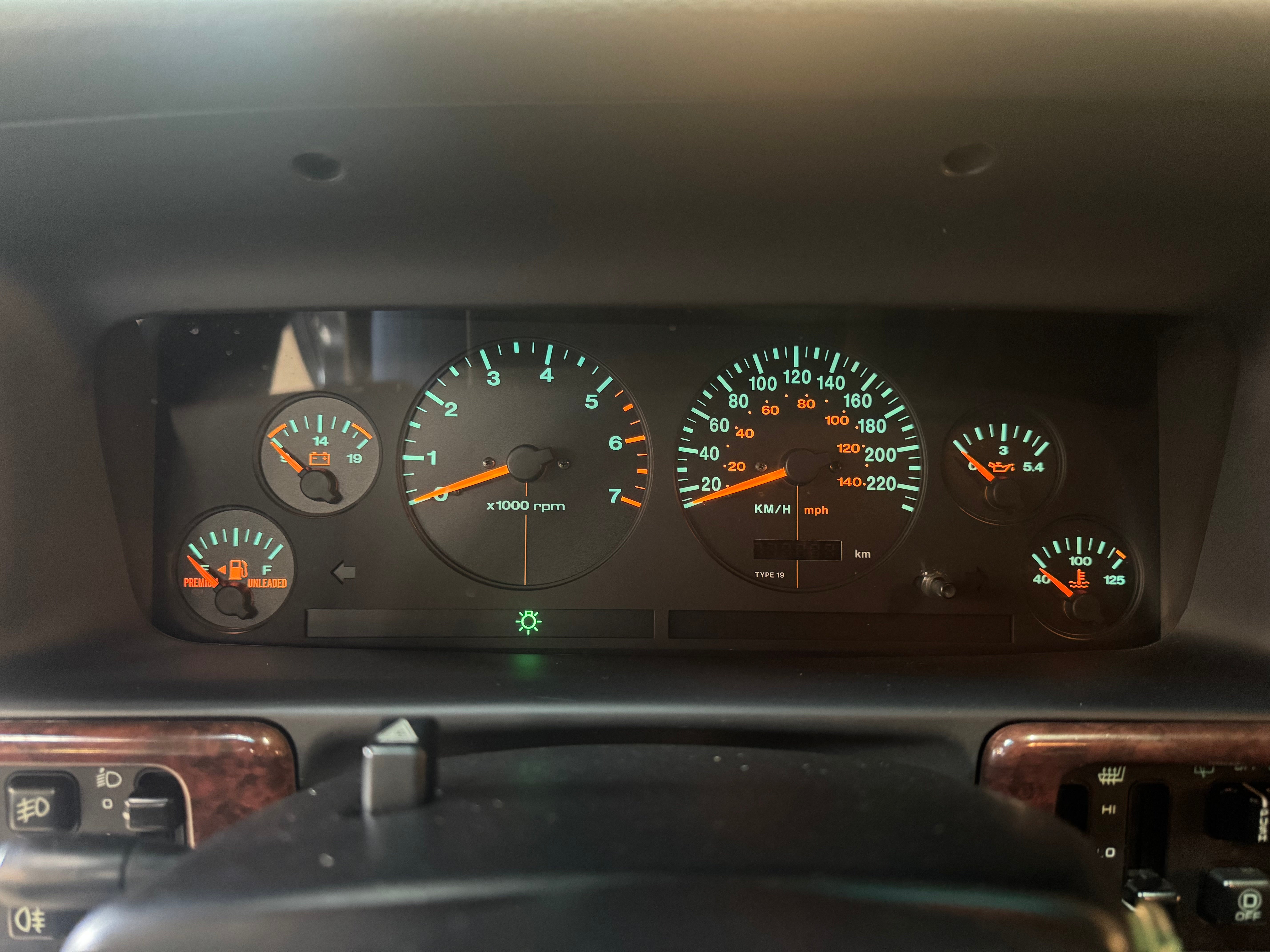 Jeep Grand Cherokee Limited LX 5.9